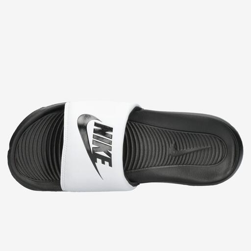 Nike Victor One