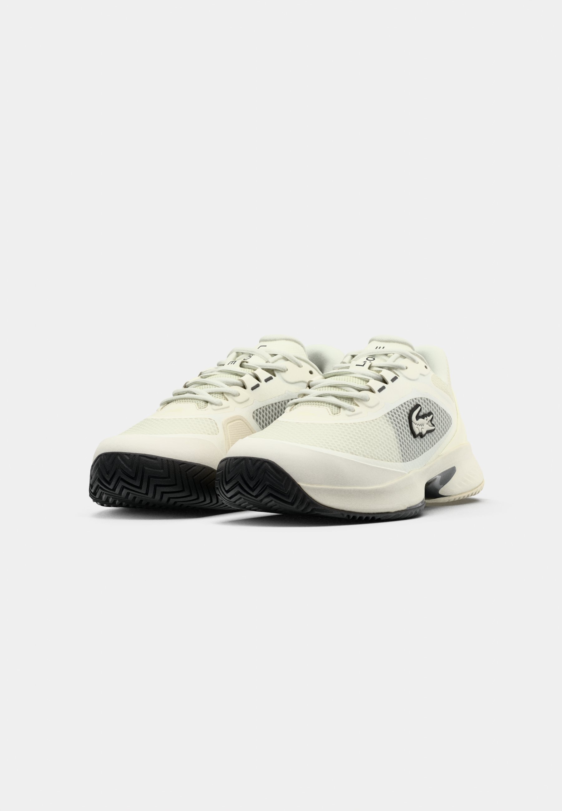 Lacoste Sport TECH POINT – Multicourt-Tennisschuhe – Off-White/Schwarz