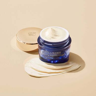 Estee Lauder Revitalizing Supreme Bright Power Soft -yövoide, kiinteyttävä ja kirkastava korjaus, 50 ml