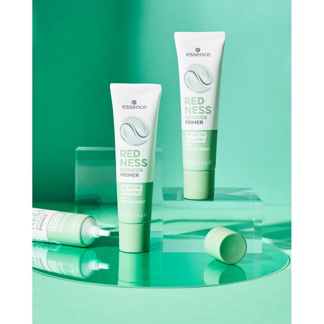 Essence REDNESS REDUCER PRIMER