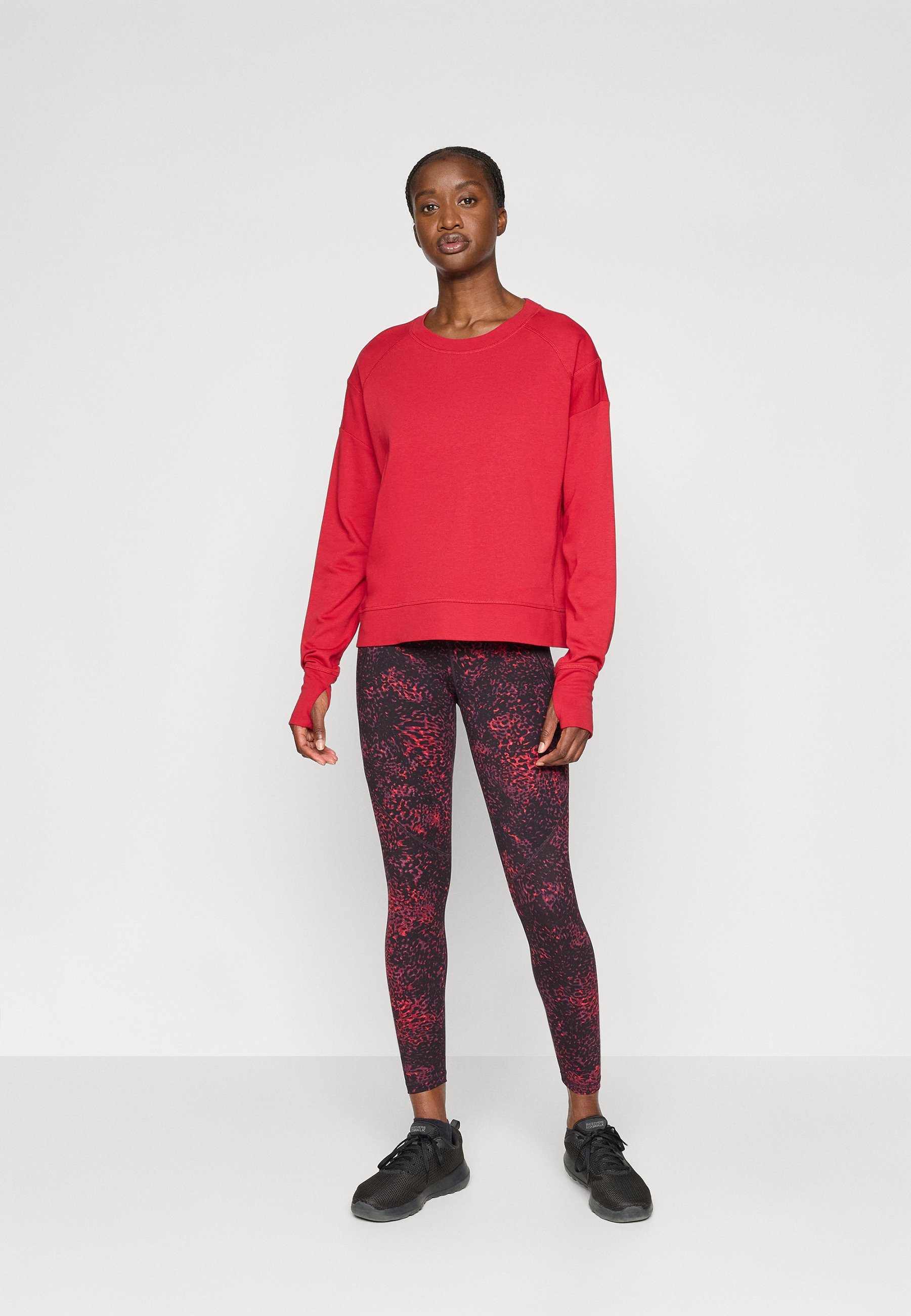 Sweaty Betty AFTER CLASS CROP - Sweatshirt - peperrood