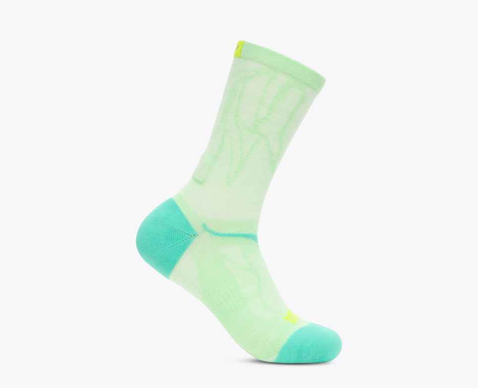 HOKA Calcetines Clifton Crew Run color menta fluorita