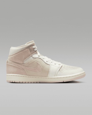 Air Jordan 1 Mid SE Women's Shoes