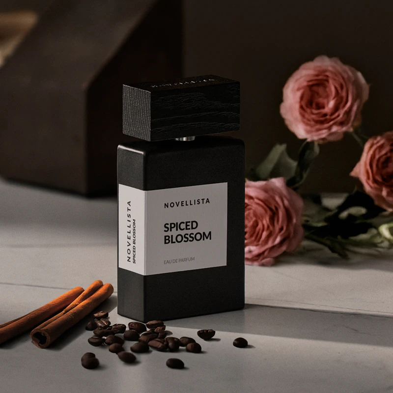 NOVELLISTA Spiced Blossom eau de parfum unissex