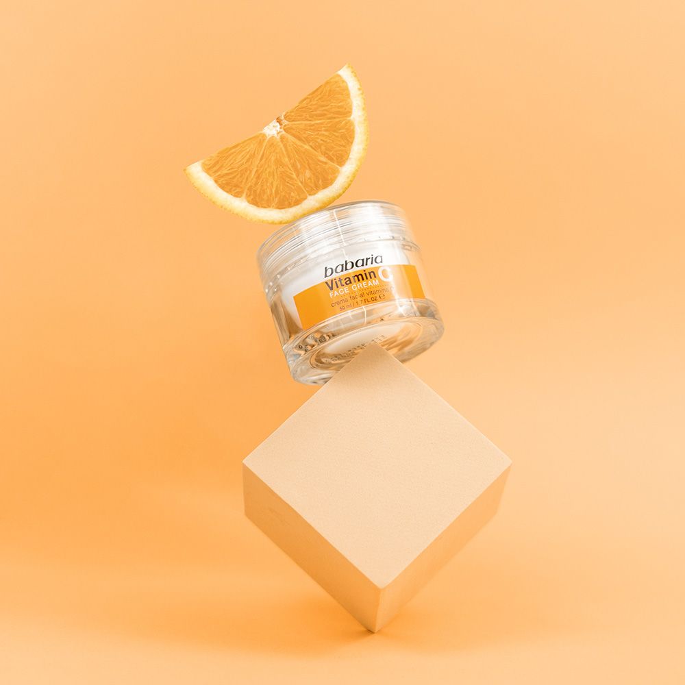 Vitamino C veido kremas su antioksidaciniu poveikiu, spindesys Drėkinamieji veido kremai