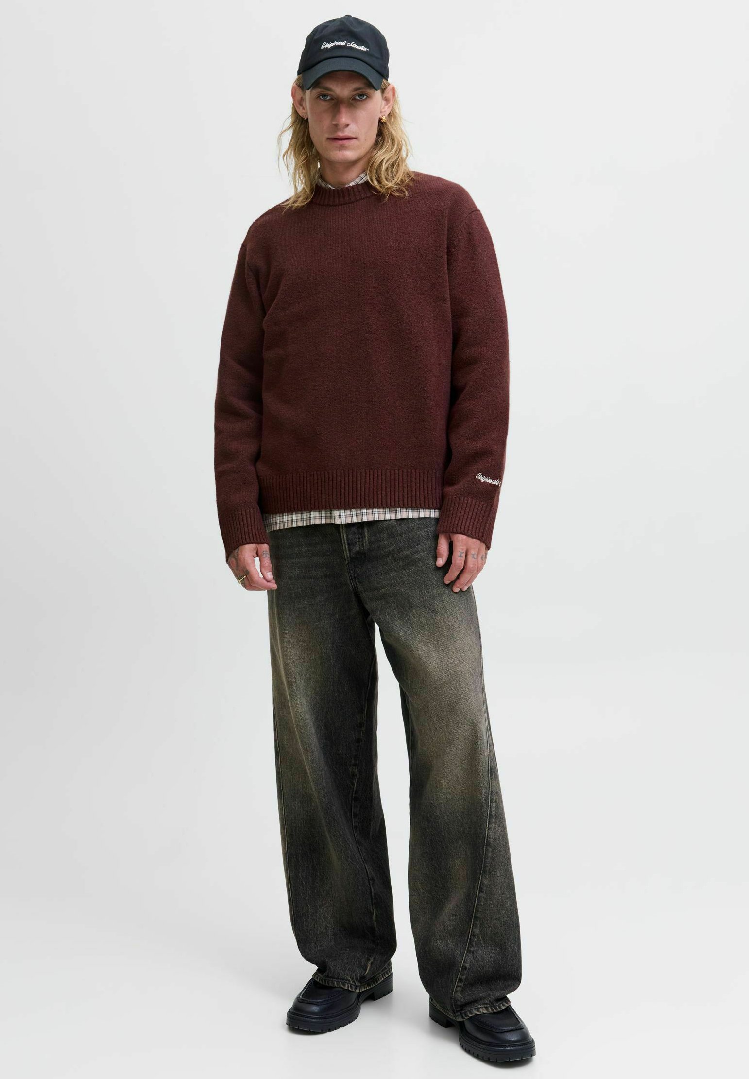 Jack & Jones JORNORREBRO CREW NECK - Džemper - sügav mahagon