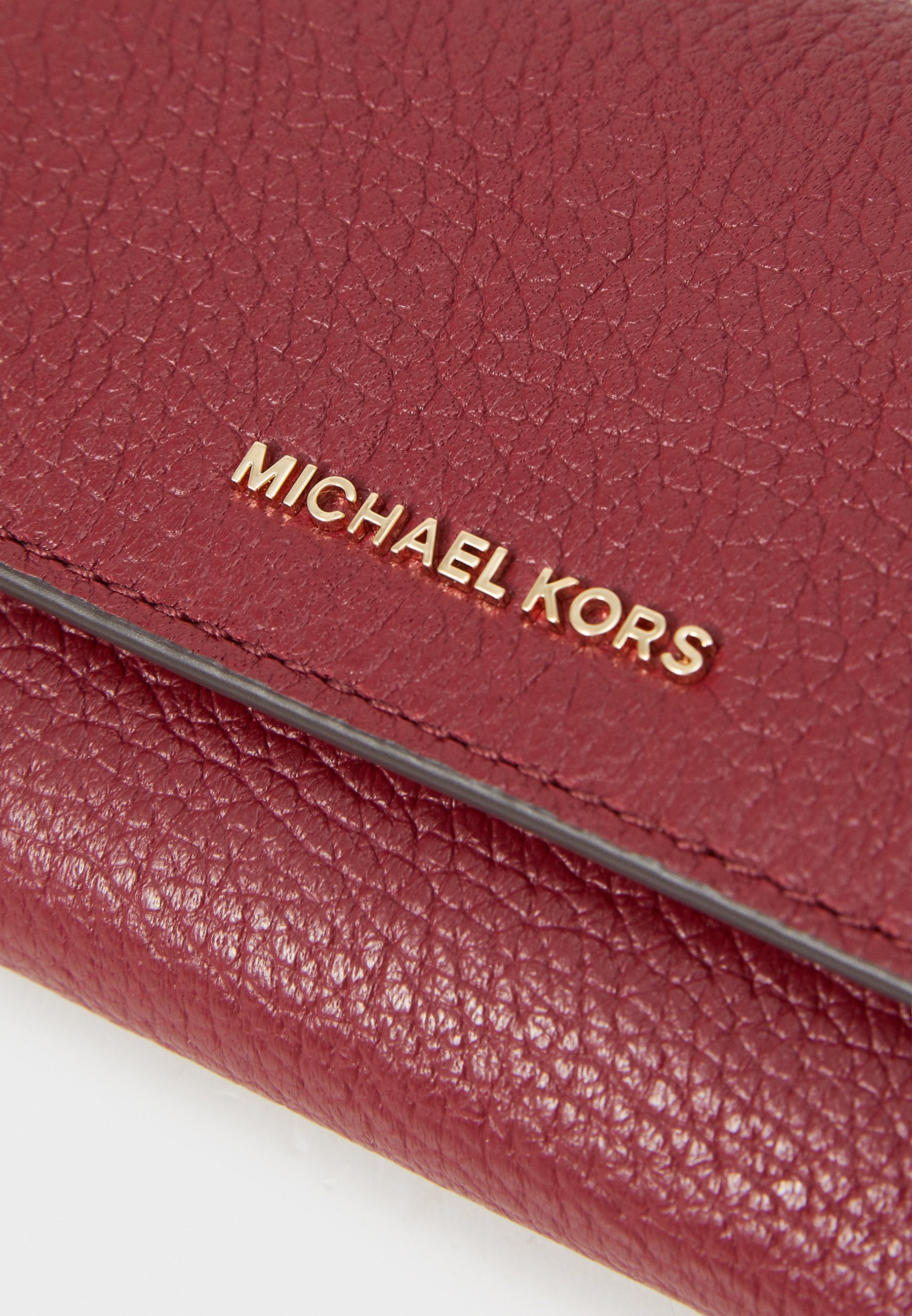 MICHAEL Michael Kors BRYANT HÁROMSZÖGŰ PÉNZTÁRCA - Pénztárca - eperfa