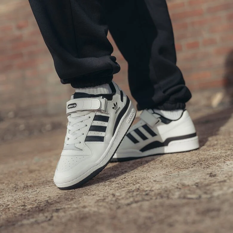Zapatillas Forum Low