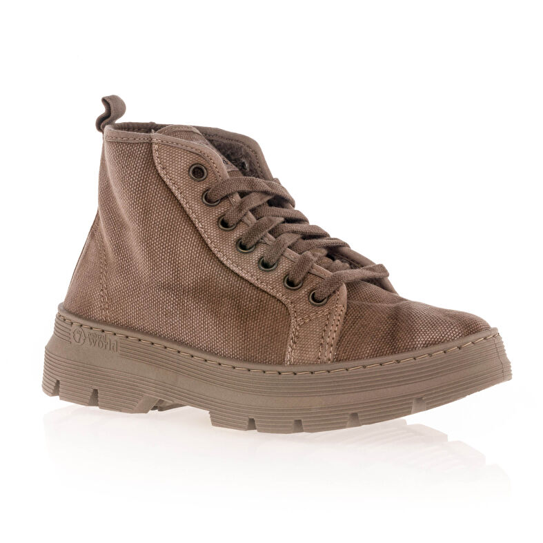 Zapatillas deportivas para mujer color beige.