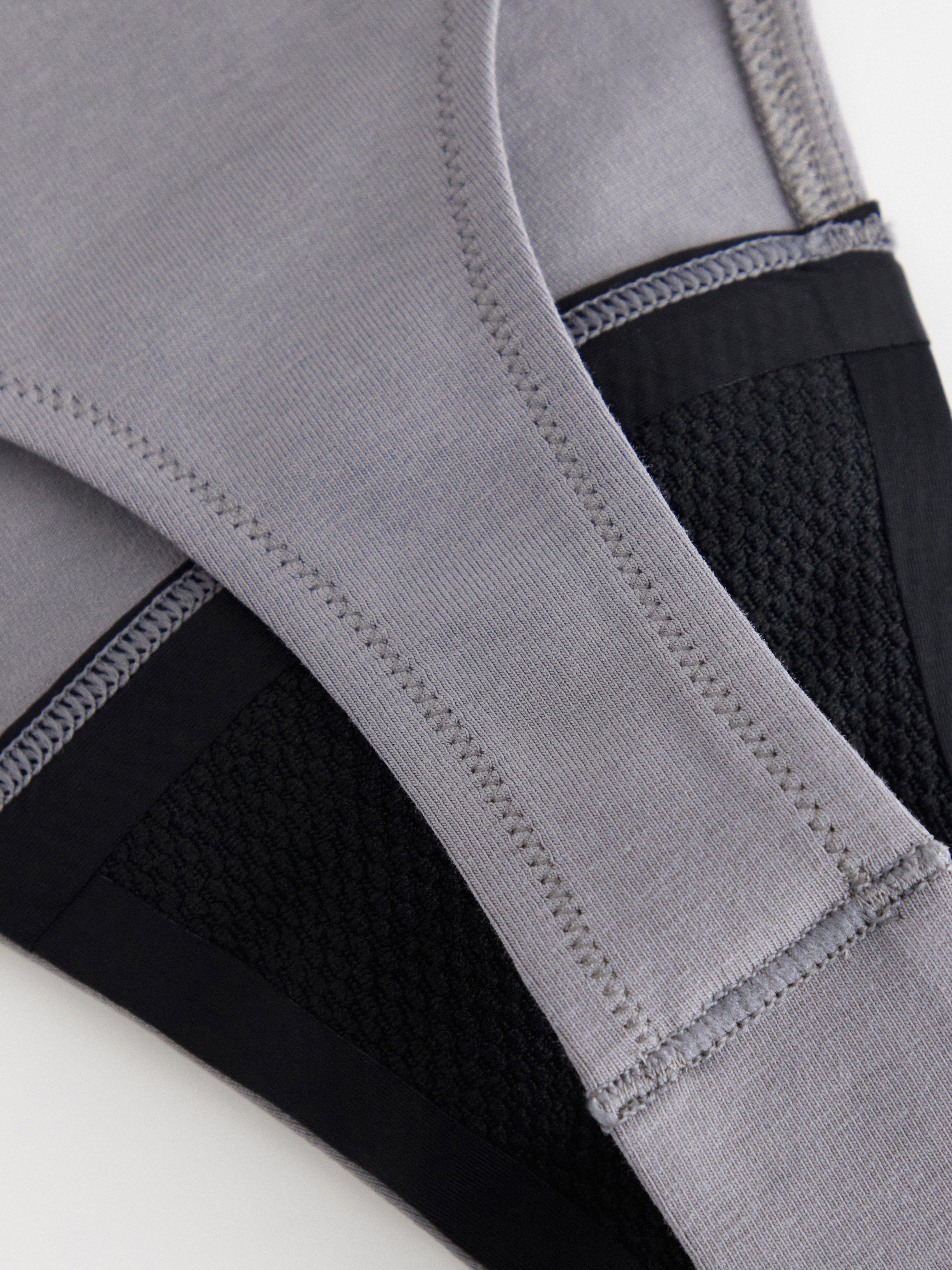 Lett absorberende menstruasjonstruser – thong – Female Engineering Grey