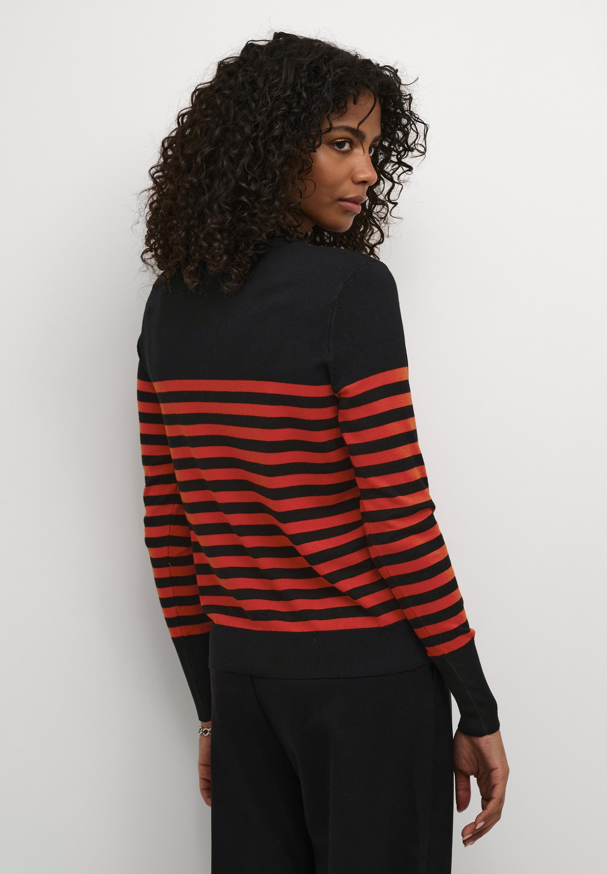 Kaffe Pullover - schwarz-rot gestreift