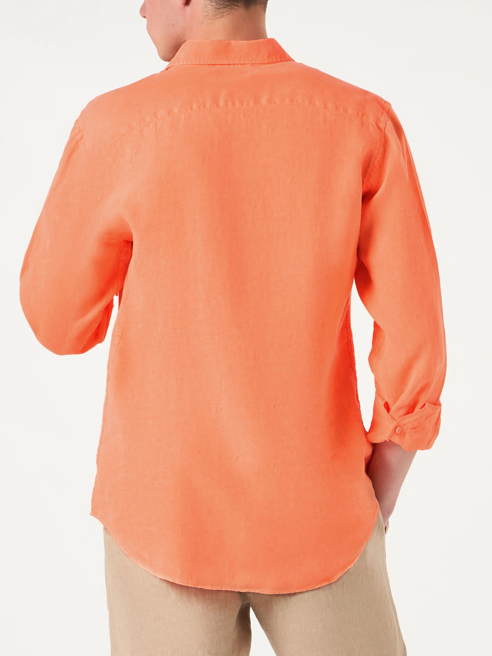 Herenoverhemd van Pamplona in fluorescerend oranje linnen.