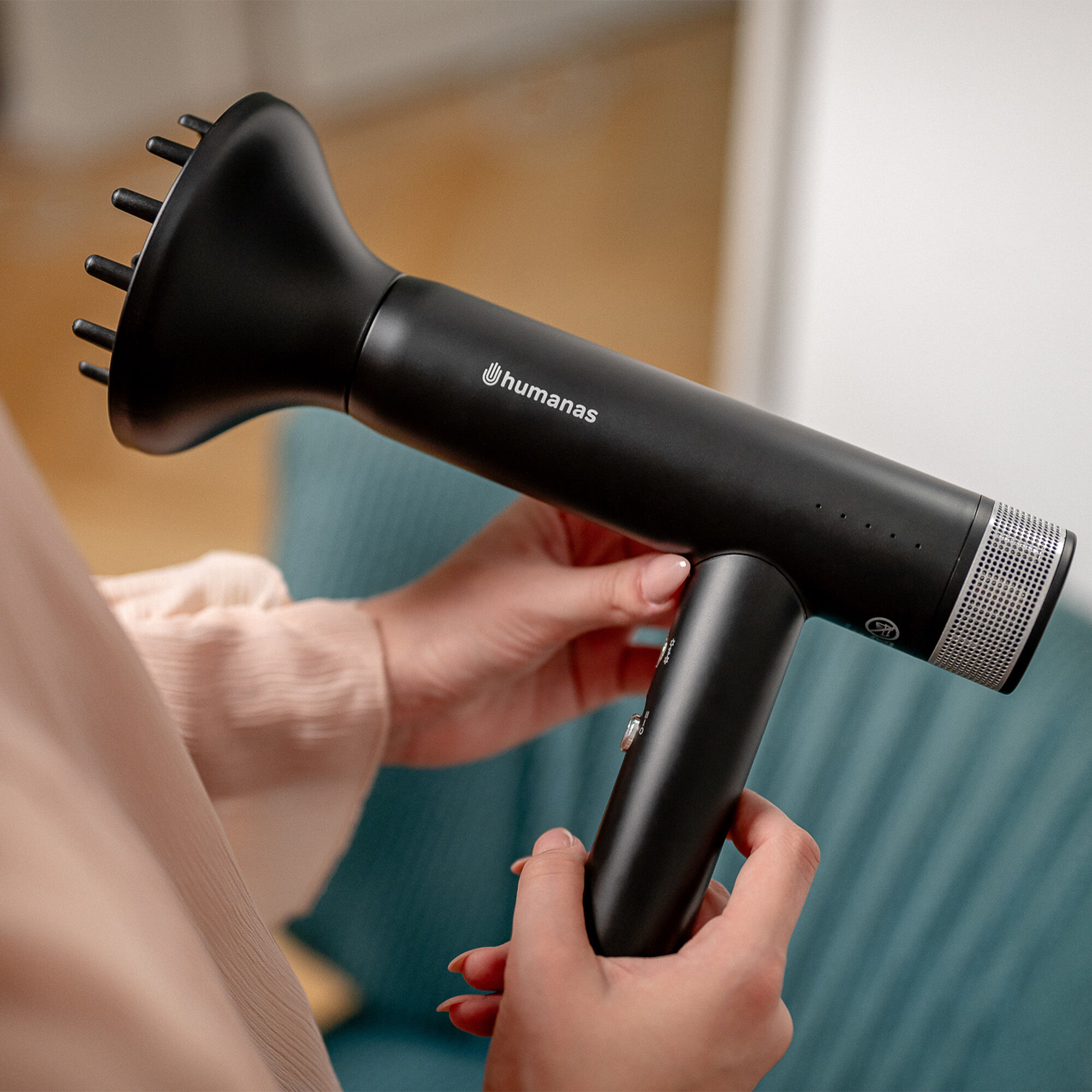 Humanas AirTouch HD-AT03