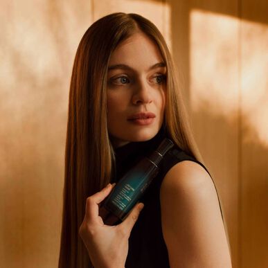 Shu Uemura Ultimate Reset Extreme Repair Hårserum över natten för skadat hår, 90 ml