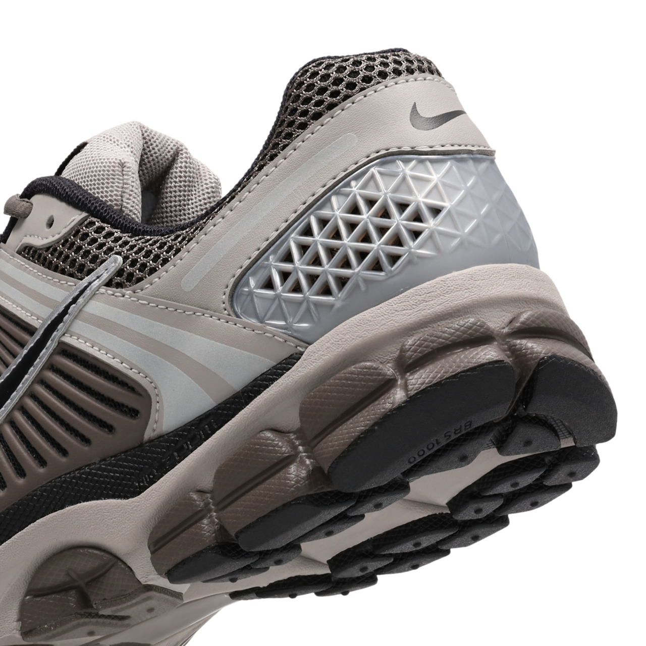 Nike Zoom Vomero 5