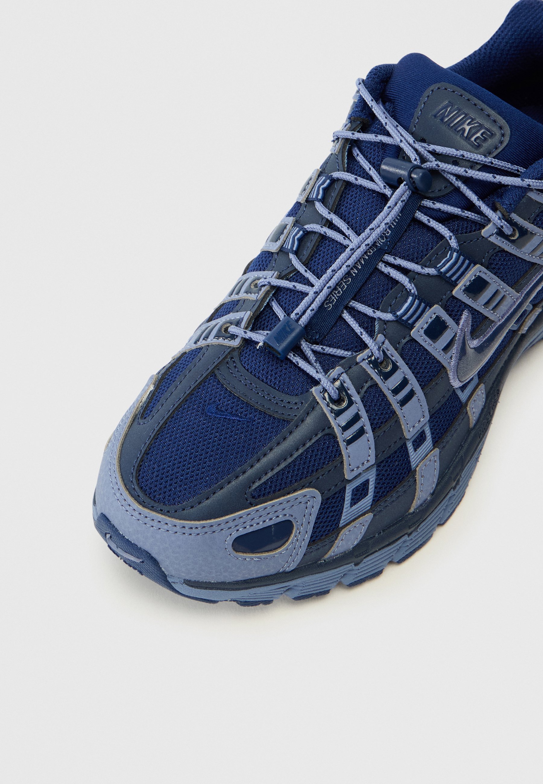 „Nike Sportswear“ žemapadžiai sportbačiai