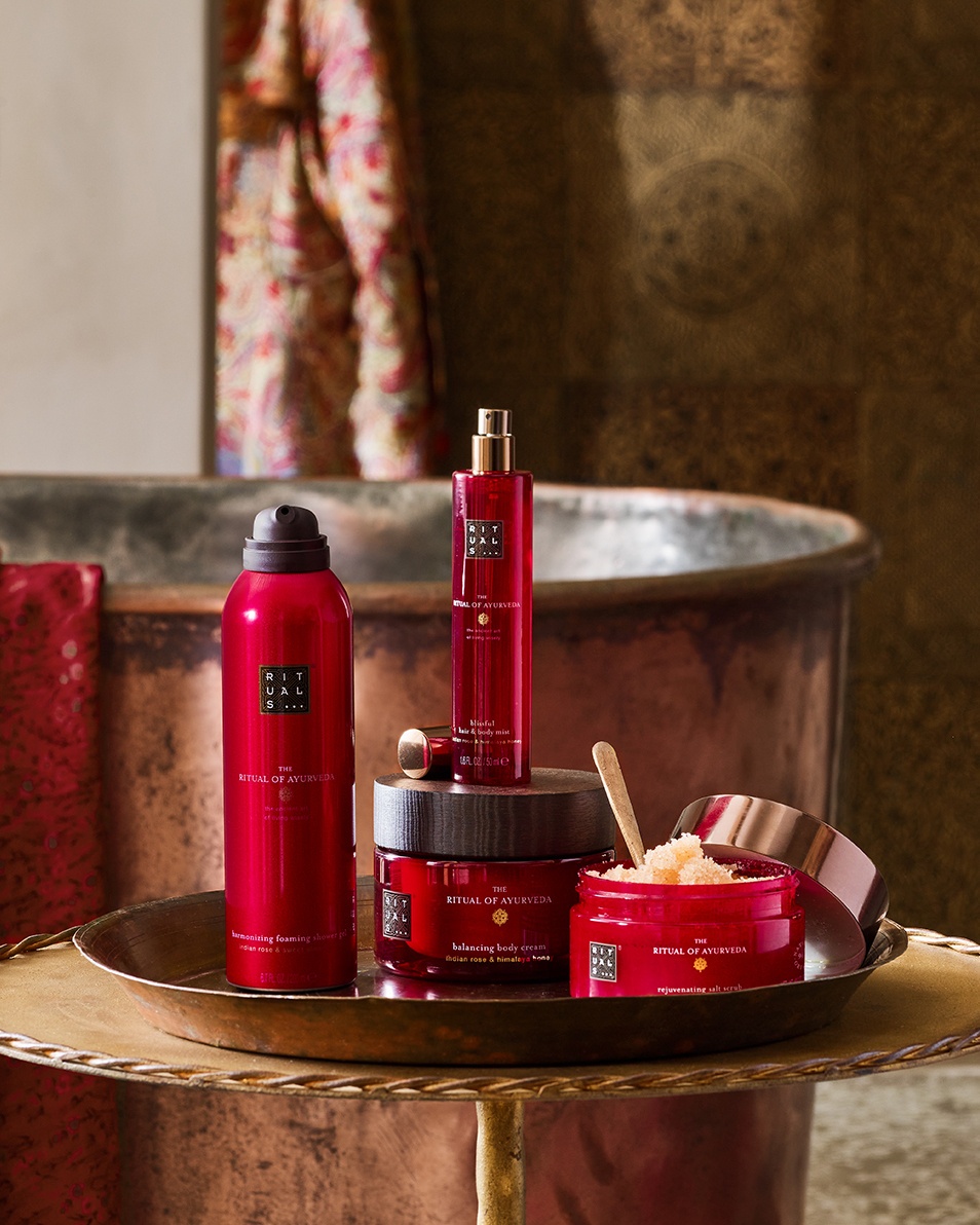 RITUALURI RITUALUL EXFOLII CORPORALE AYURVEDICE