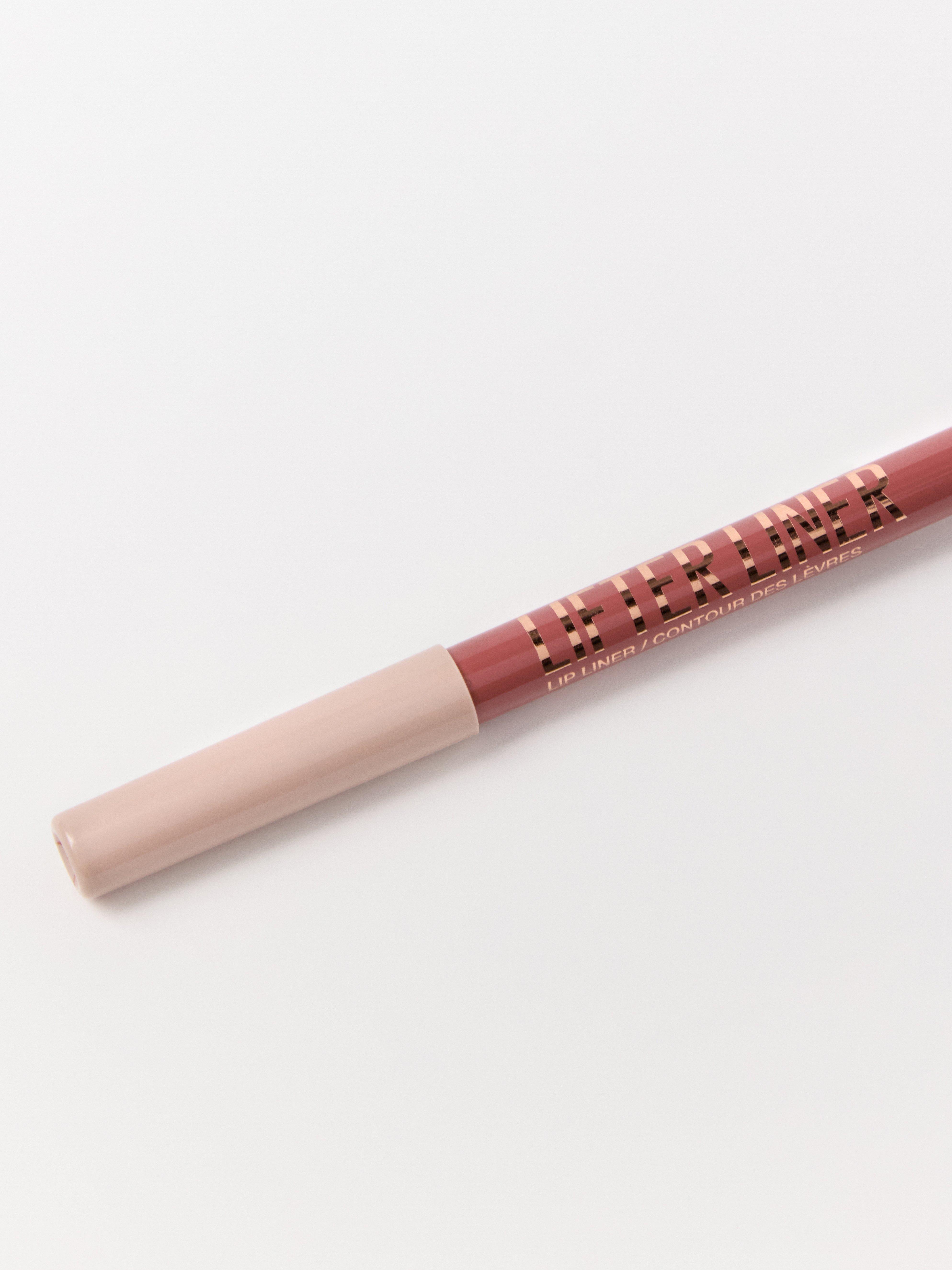 Maybelline Lifter Liner 04 FUERA DE LÍNEA