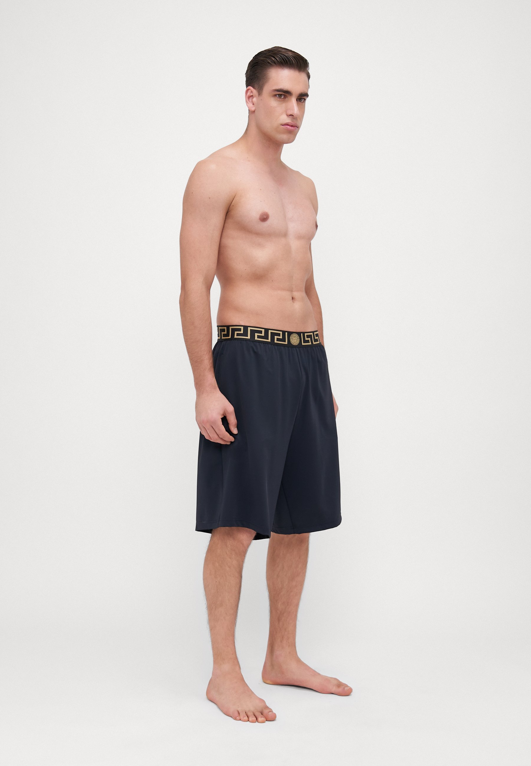 Versace SWIM SHORTS VITA NEW LOGO - Szorty kąpielowe - czarno-złote