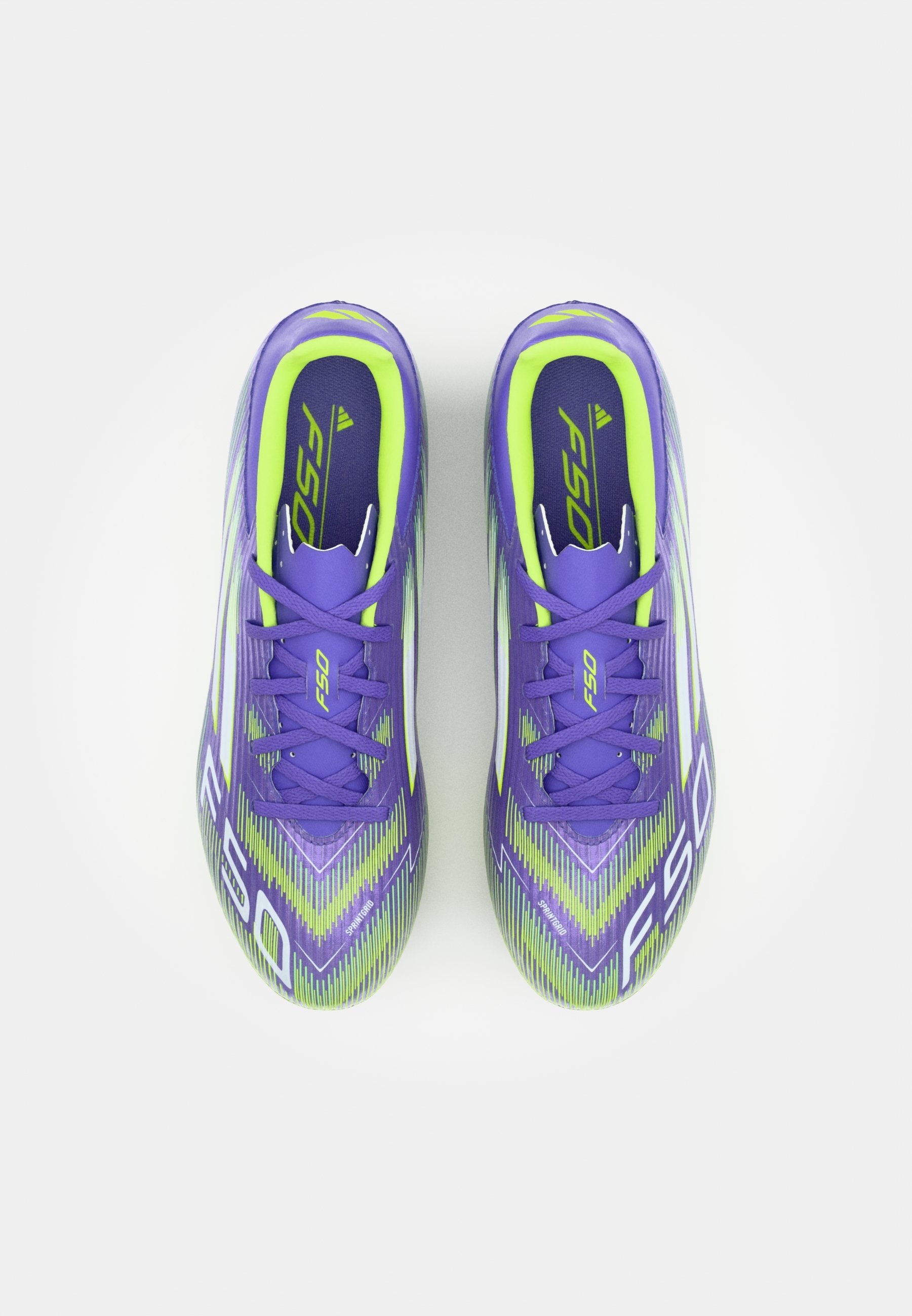 adidas Performance F50 CLUB - Chaussures de football pour terrain ferme - violet foncé/blanc/citron clair