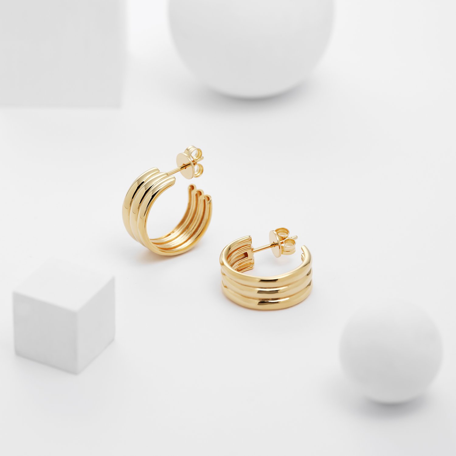 CHRIST Boucles d'oreilles