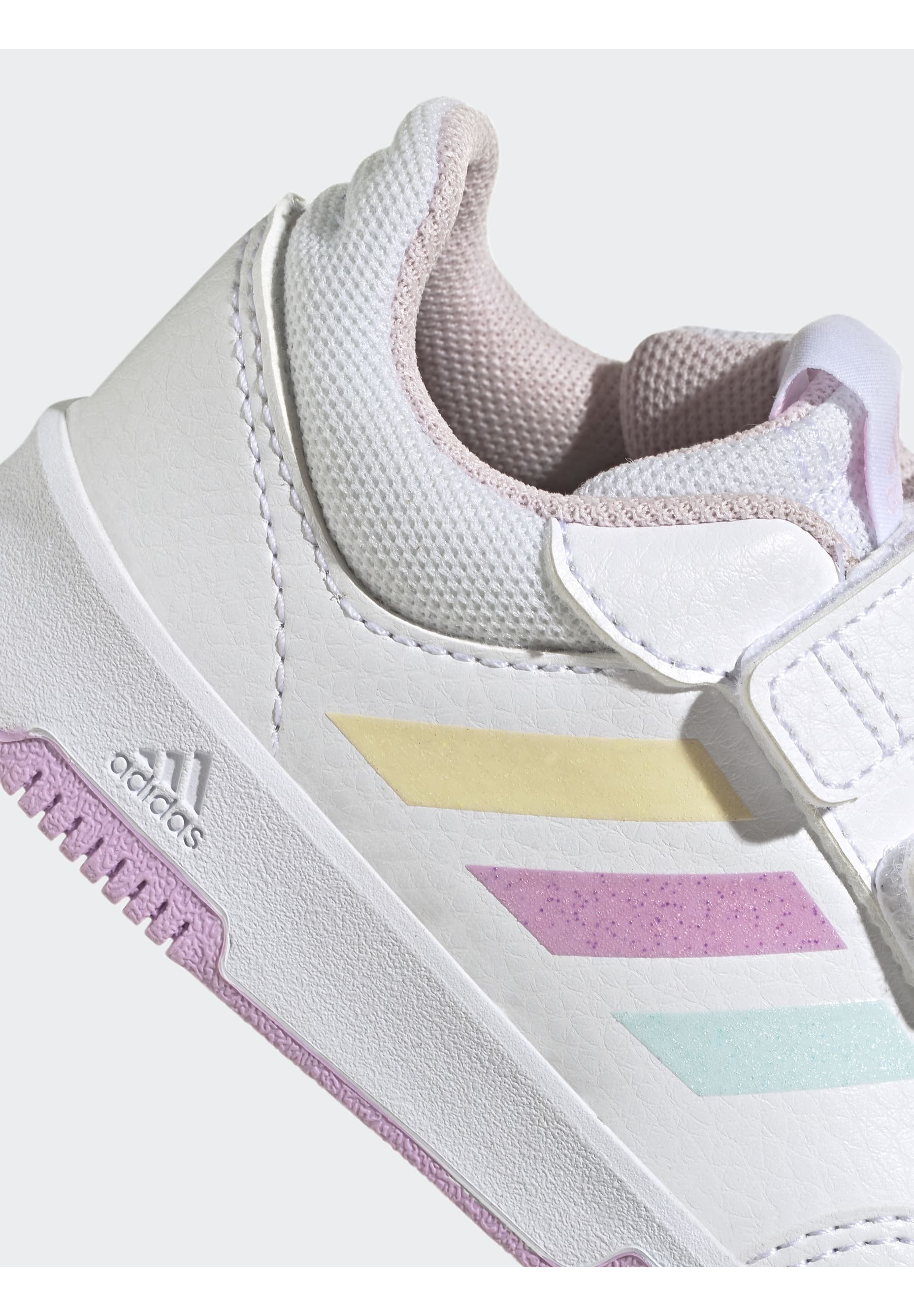adidas Performance TENSAUR 2.0 - Scarpa da allenamento - bianca