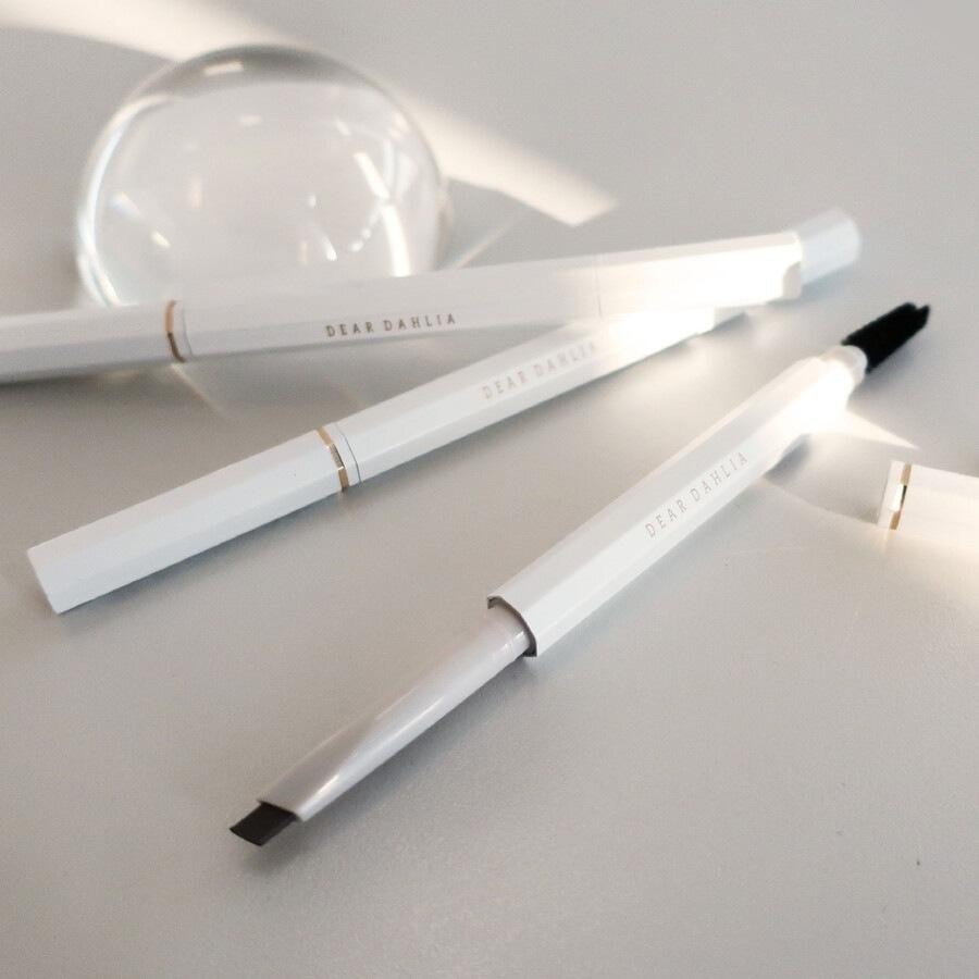 „Dear Dahlia“ antakių pieštukas „Perfect Brow Longwear Sculpting“ – 0,35 g