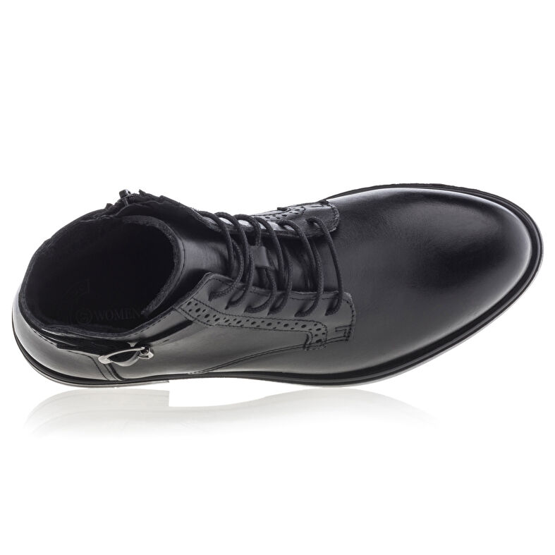 Schwarze Damenstiefel / Stiefeletten