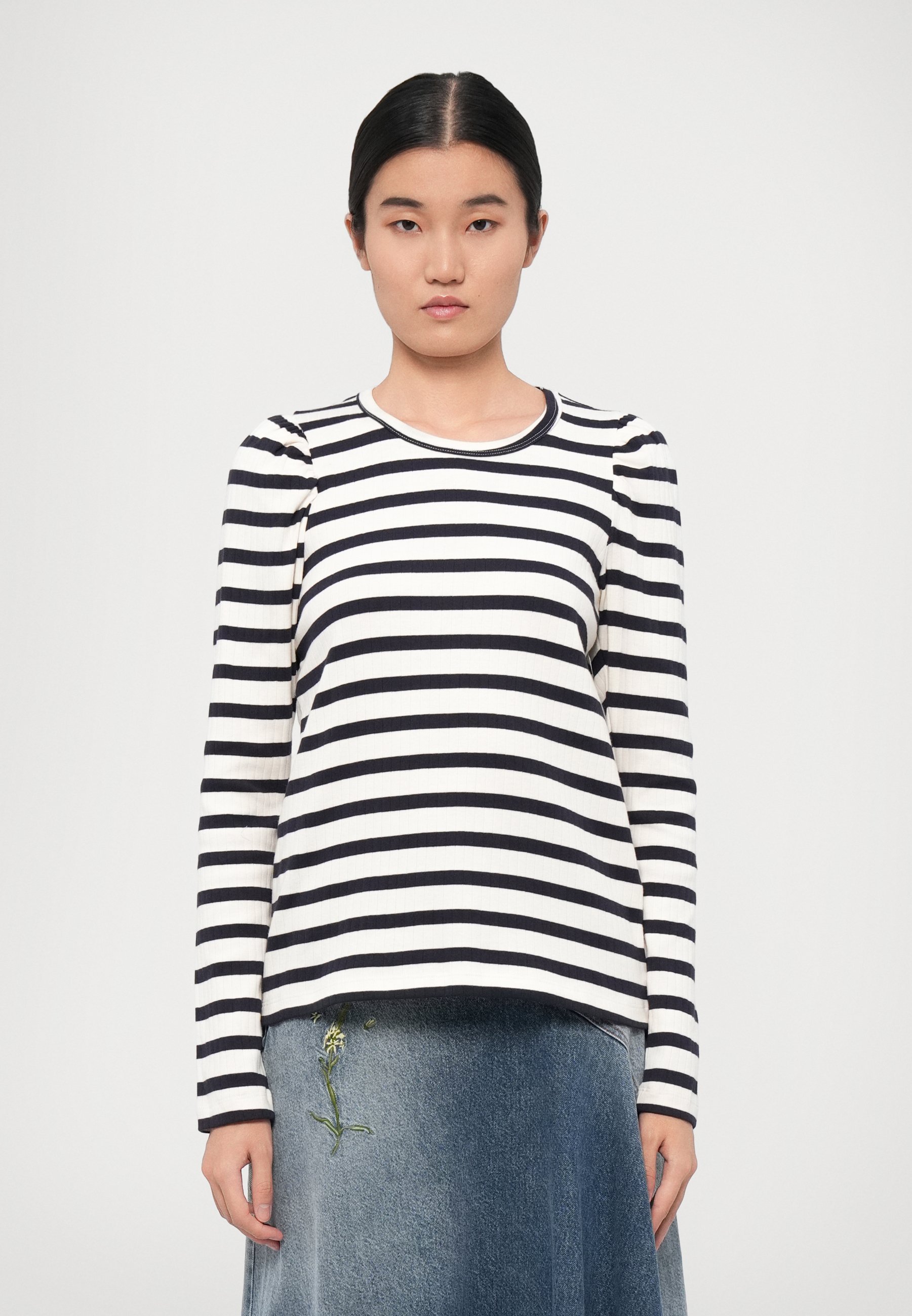 MUNTHE OPOLLO - Top met lange mouwen - marineblauw