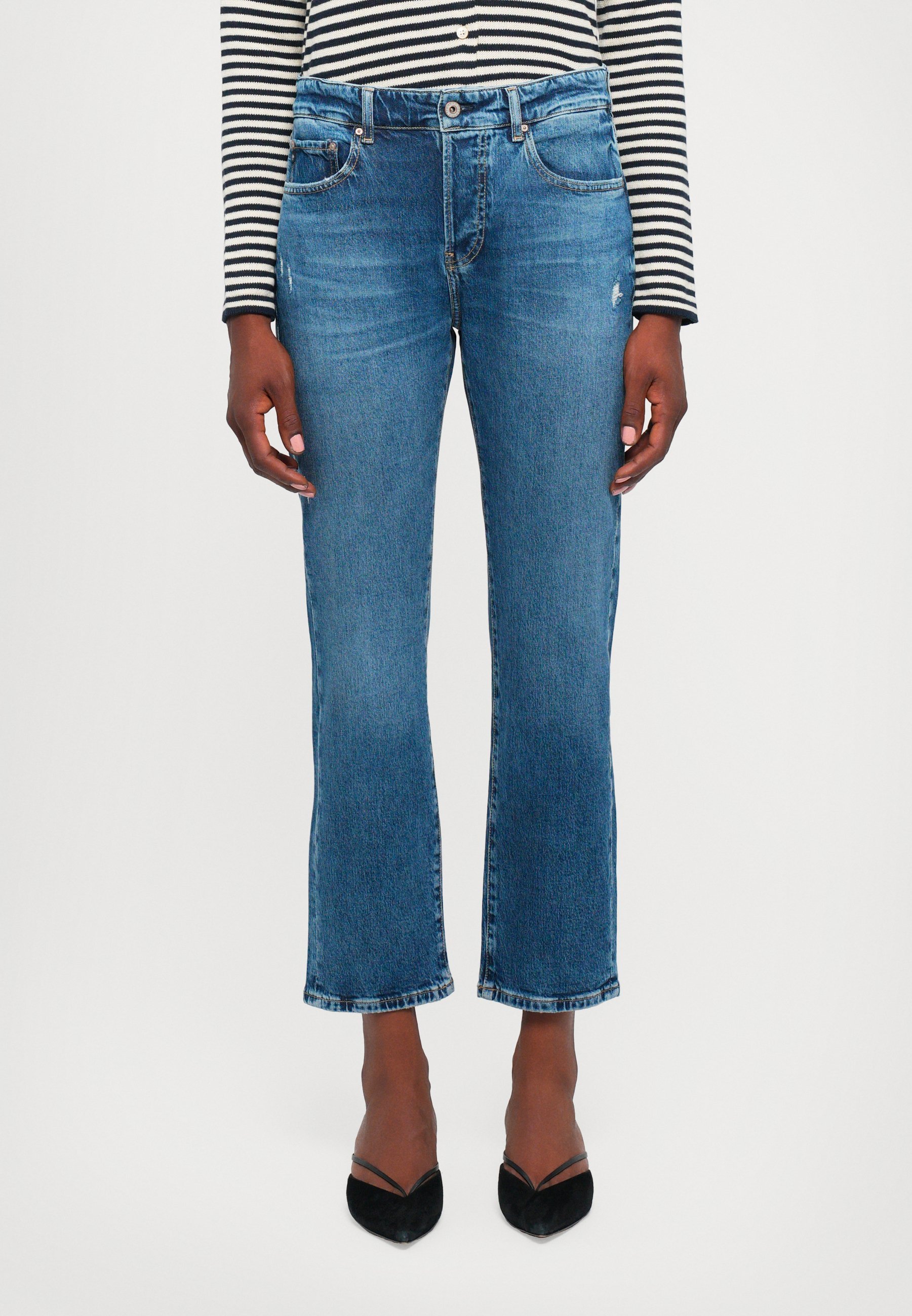 AG Jeans AMERICAN MID RISE - Jeans med rette ben - black