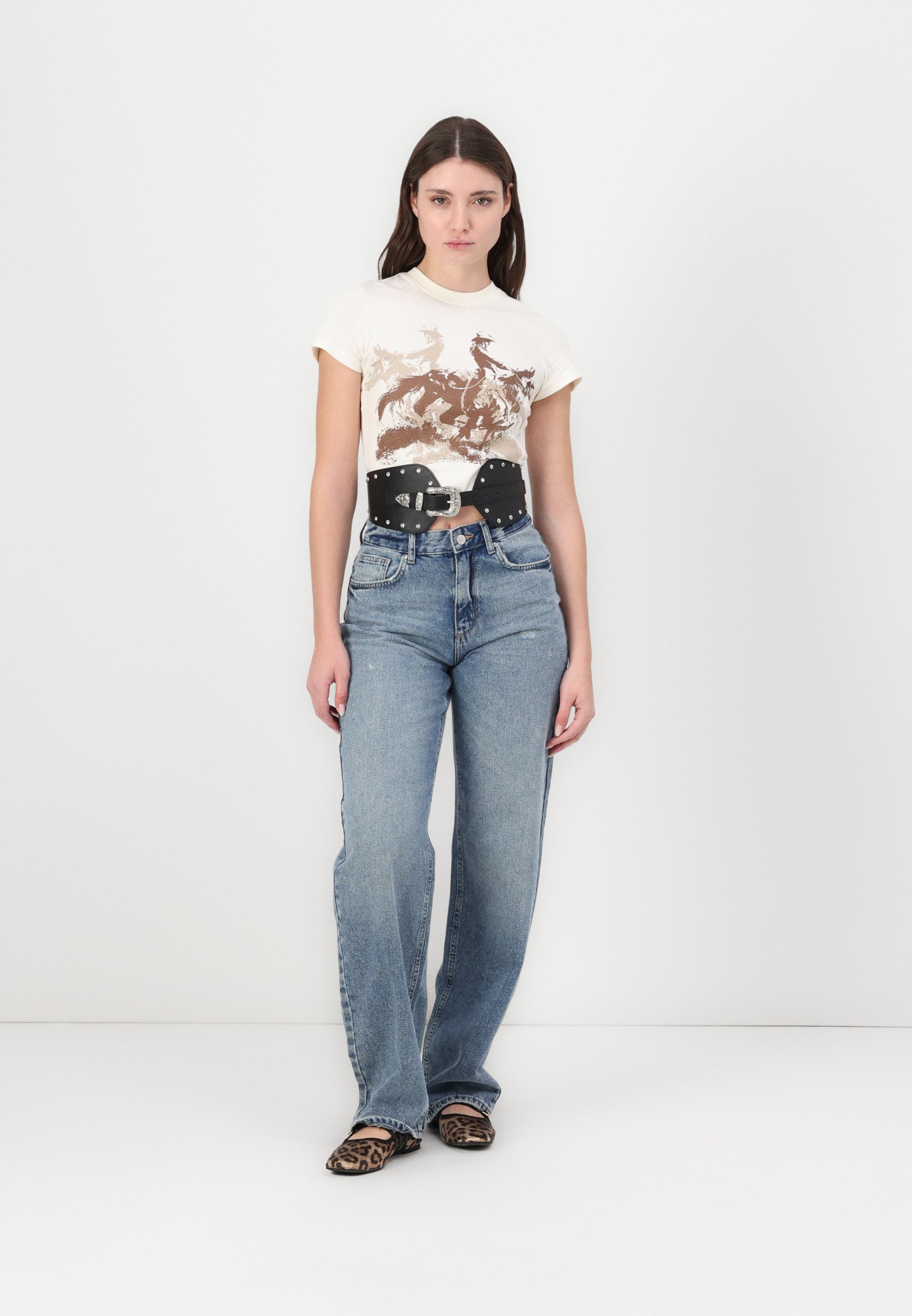 ONLY ONLELLA STRAIGHT - Rechte jeans - mediumblauwe denim