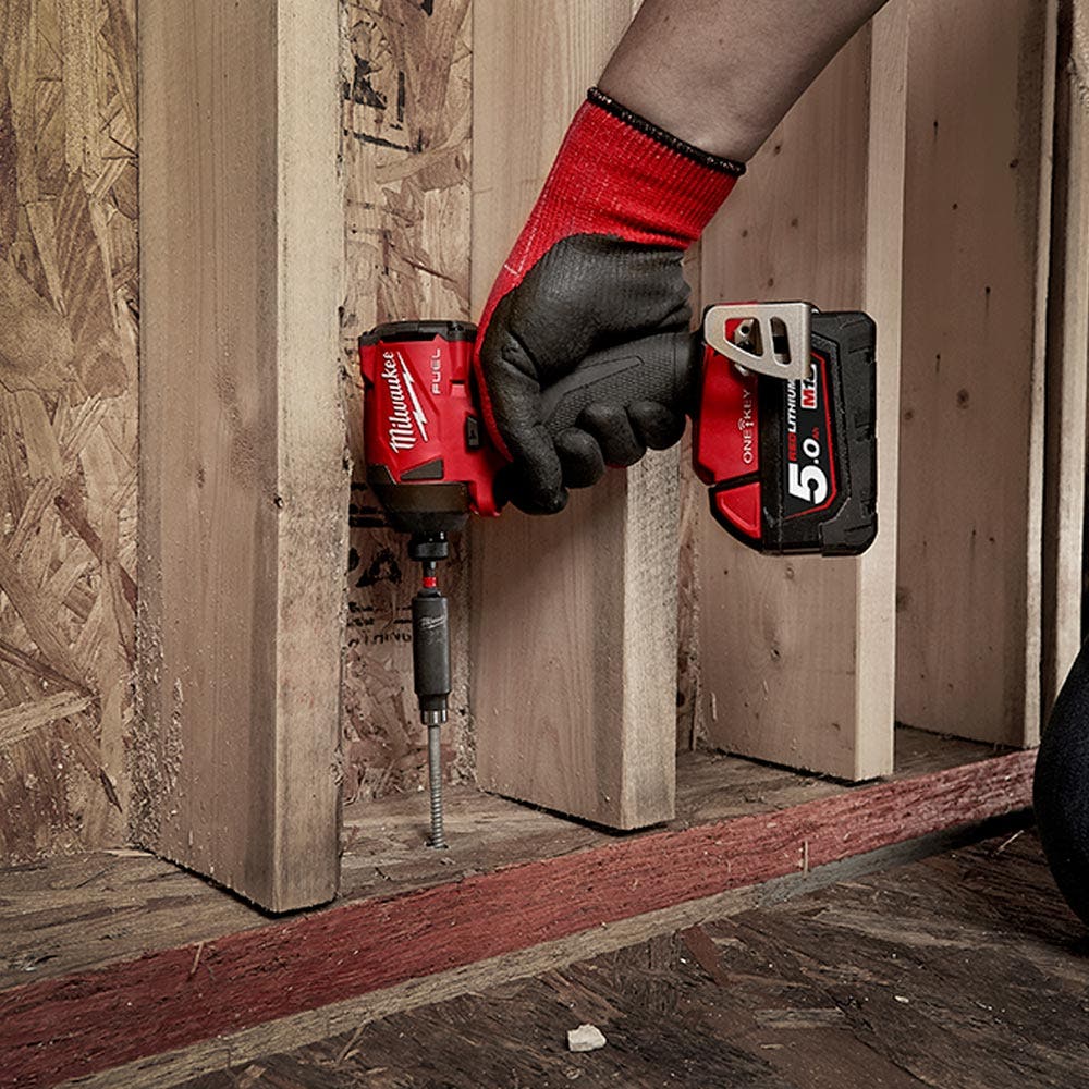 Vaihtopyörä MILWAUKEE 18 V Fuel One-Key 1/4-suojalla M18ONEID2-0