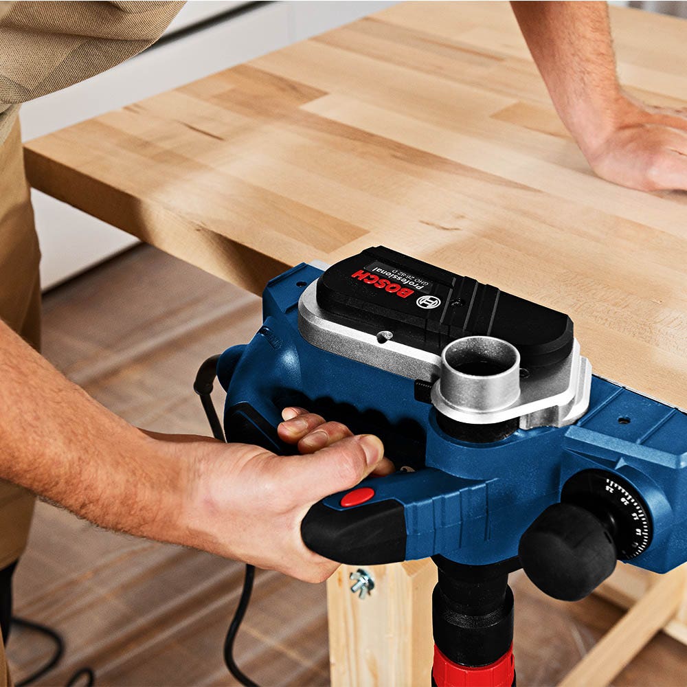 Plainadora BOSCH 720W 82mm GHO 26-82 D