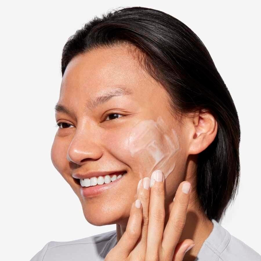 Kiehl's agurkų ir žolelių kreminis maitinamasis valomasis gelis - 150 ml