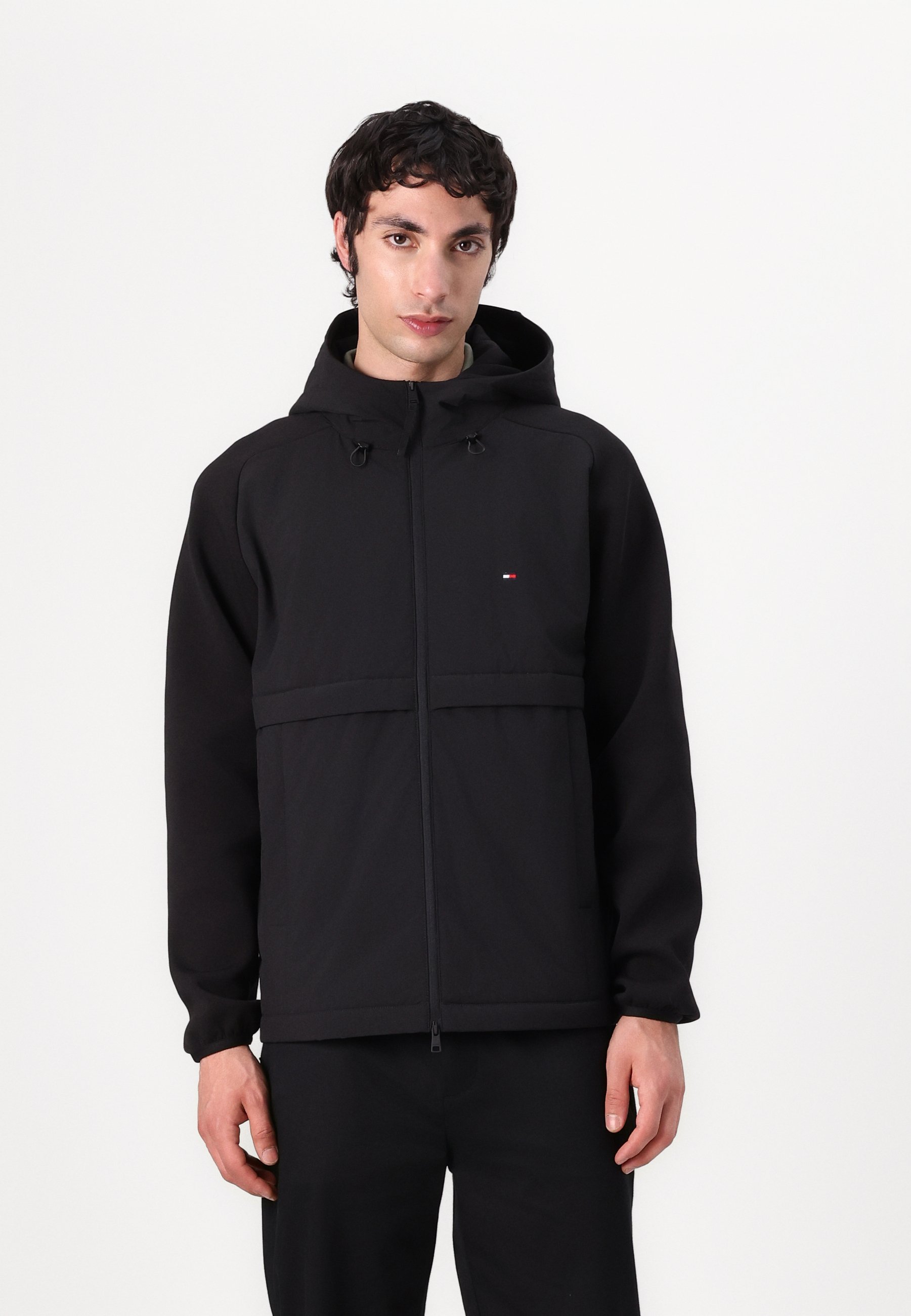 Tommy Hilfiger PERFORMANCE MIXMEDIA WINDBREAKER - Leichte Jacke - Schwarz