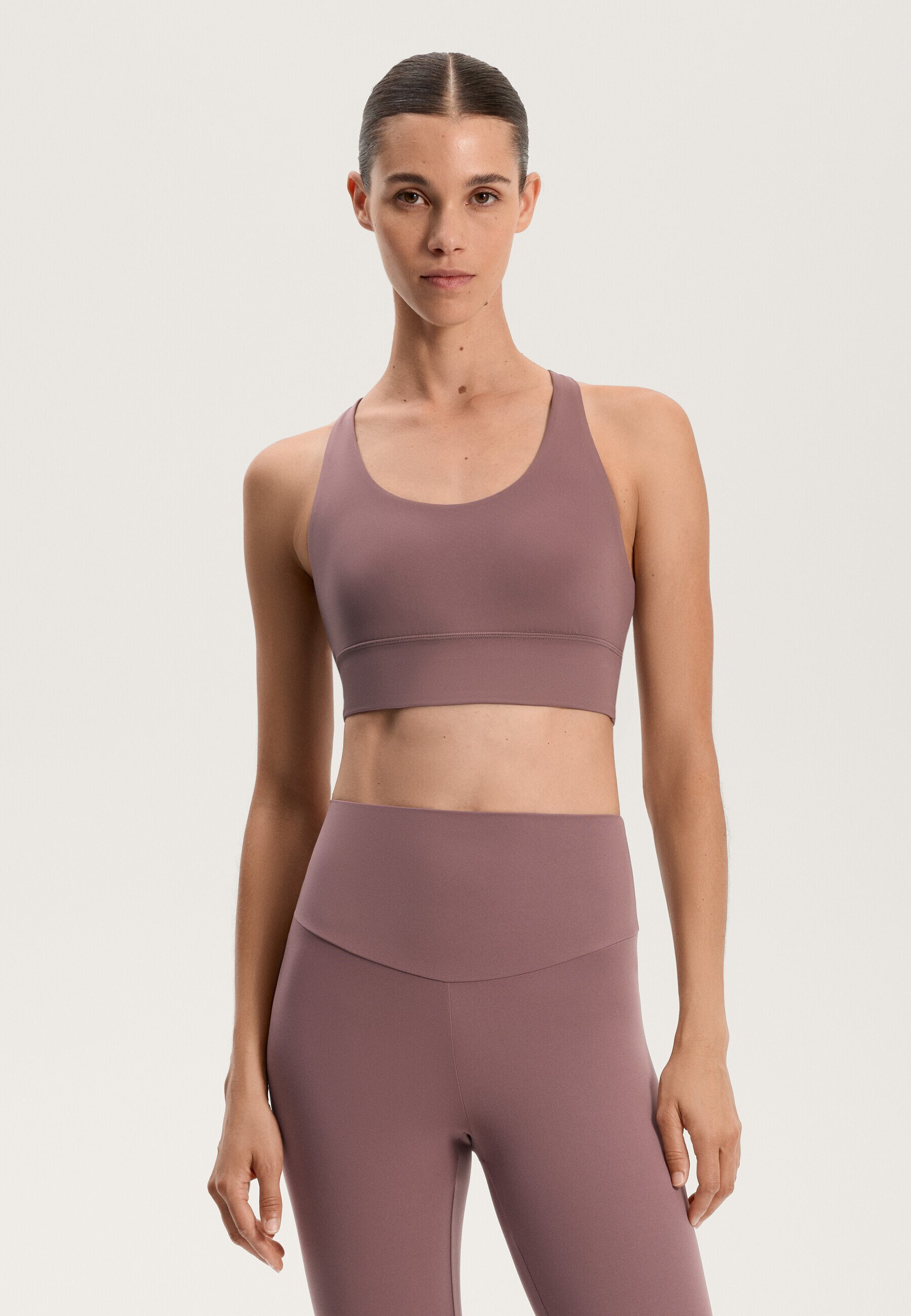 OYSHO STRAPPY BACK - 32977901 - Sportbeha met lichte ondersteuning - gemêleerd bessenrood