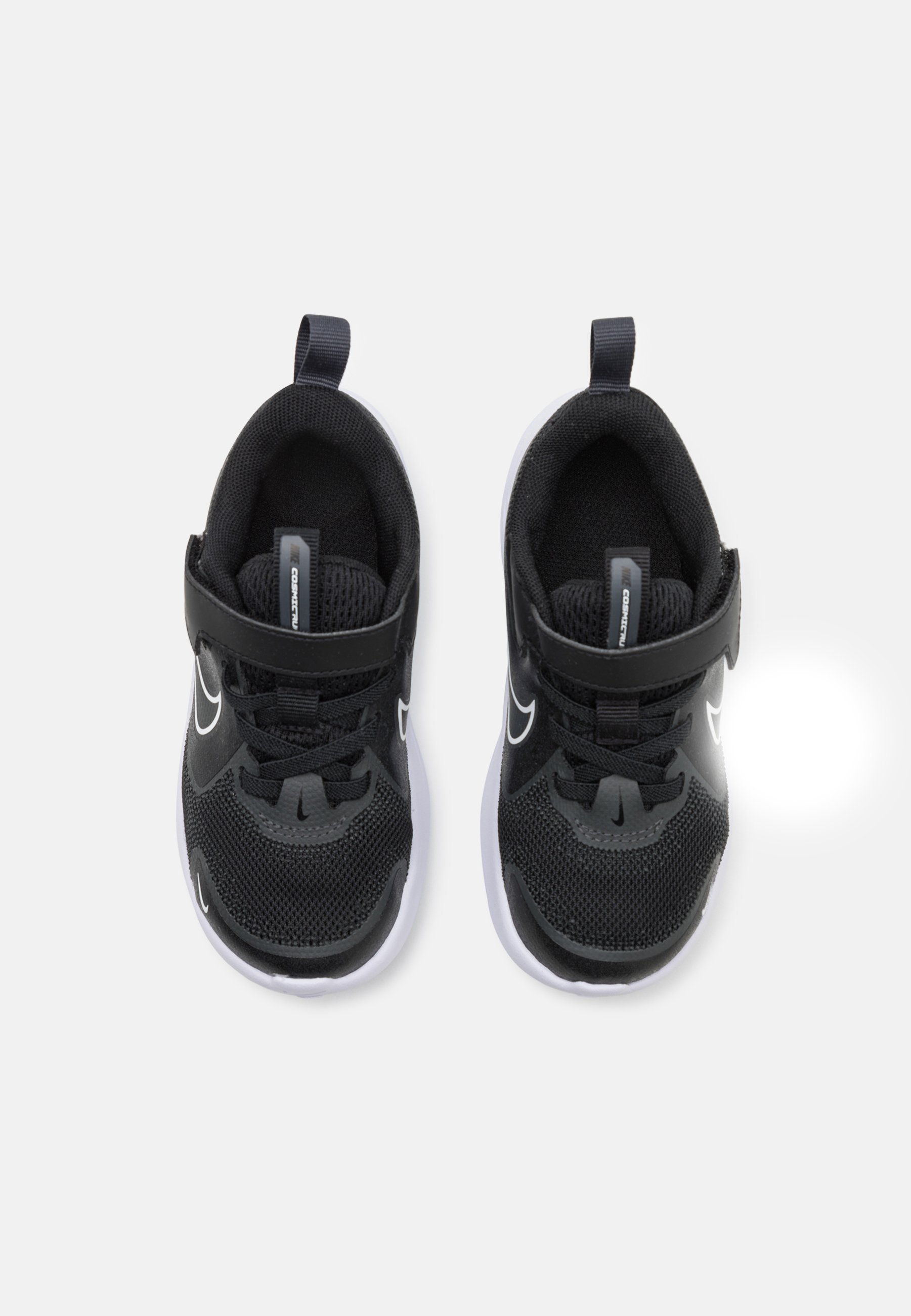 Nike Performance COSMIC RUNNER UNISEX - Hardloopschoenen voor op de weg - zwart/wit/antraciet