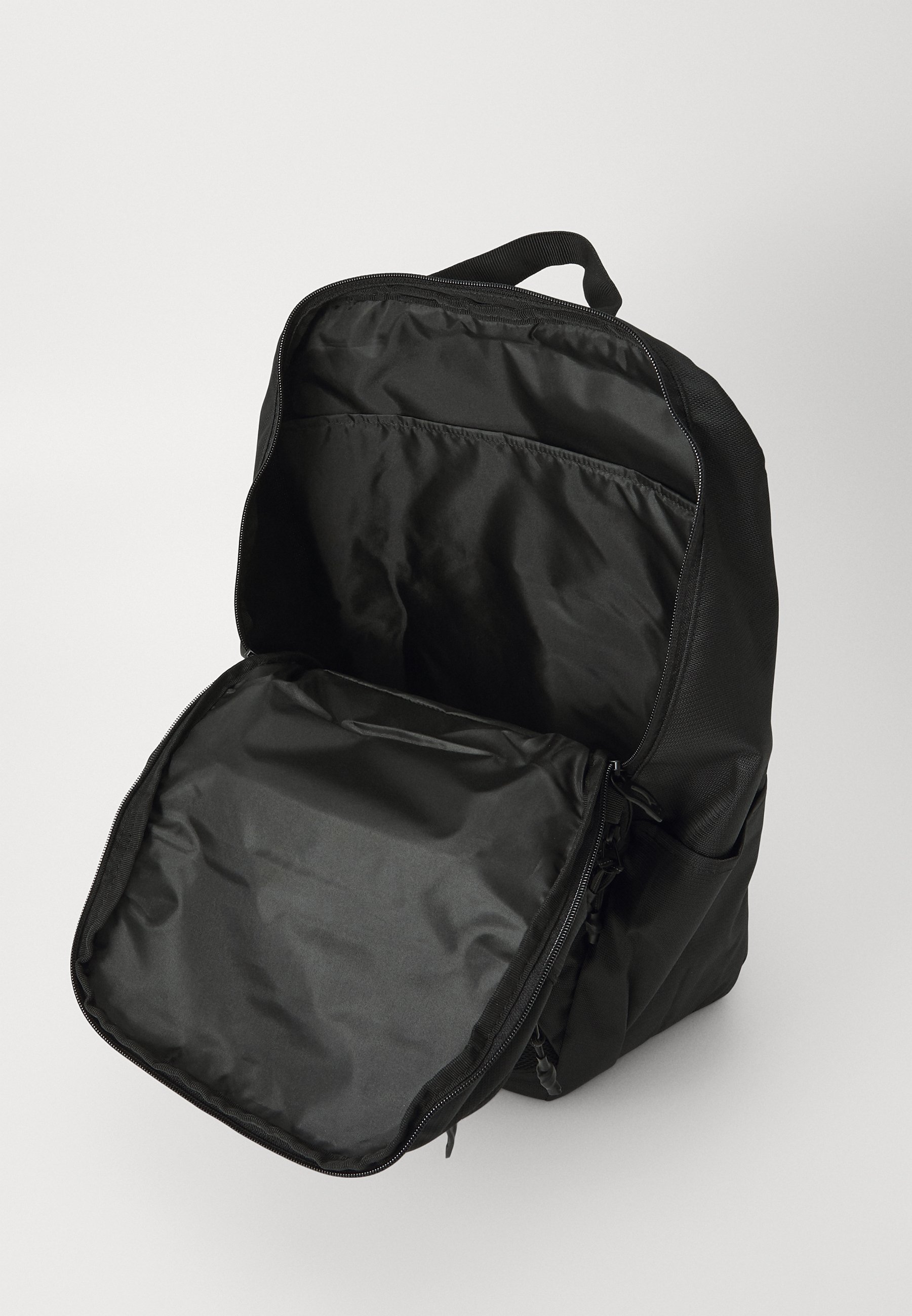 Sac à dos Oakley ESSENTIAL DAY PACK UNISEXE - Noir intégral