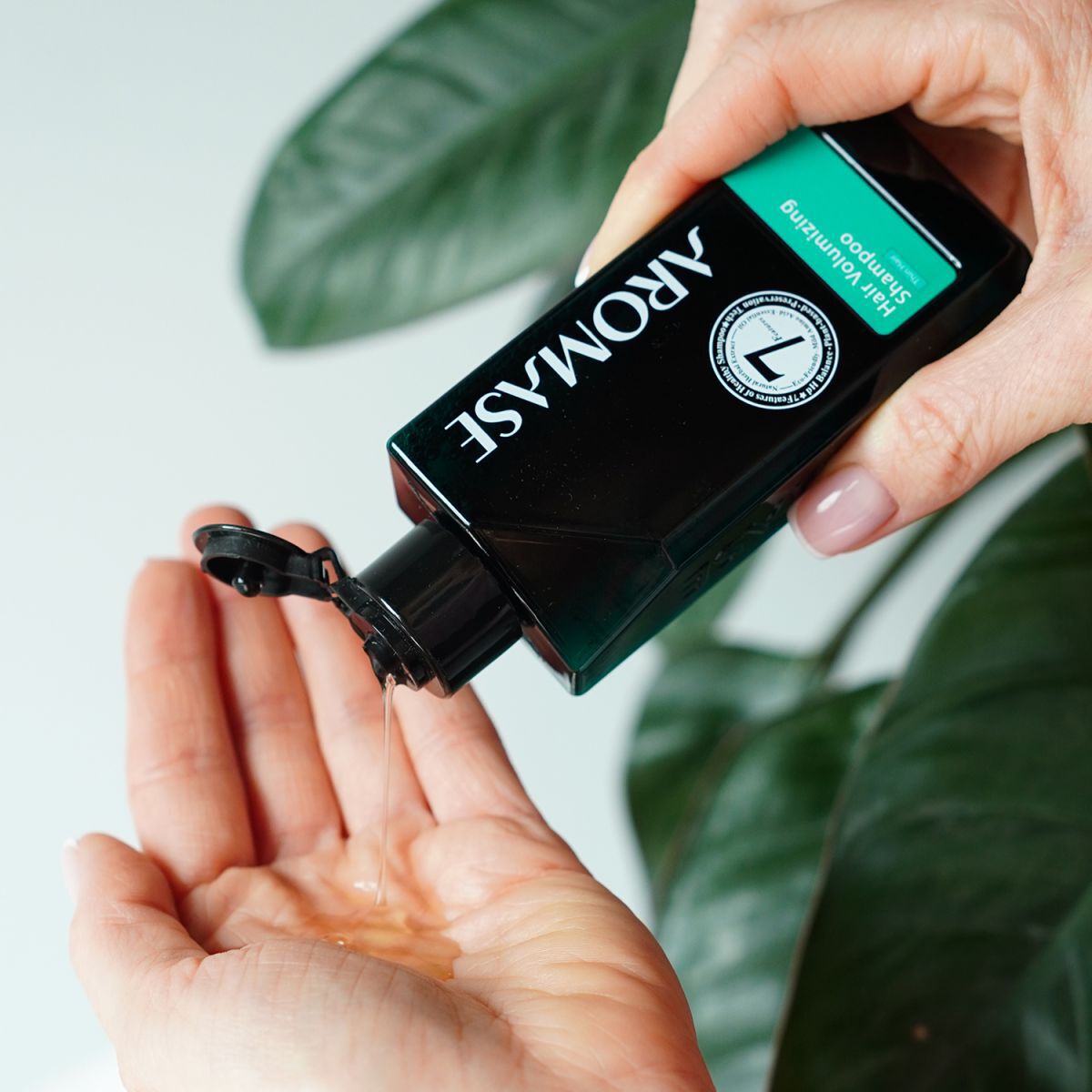 Aromase HIUSTEN tuuheuttava