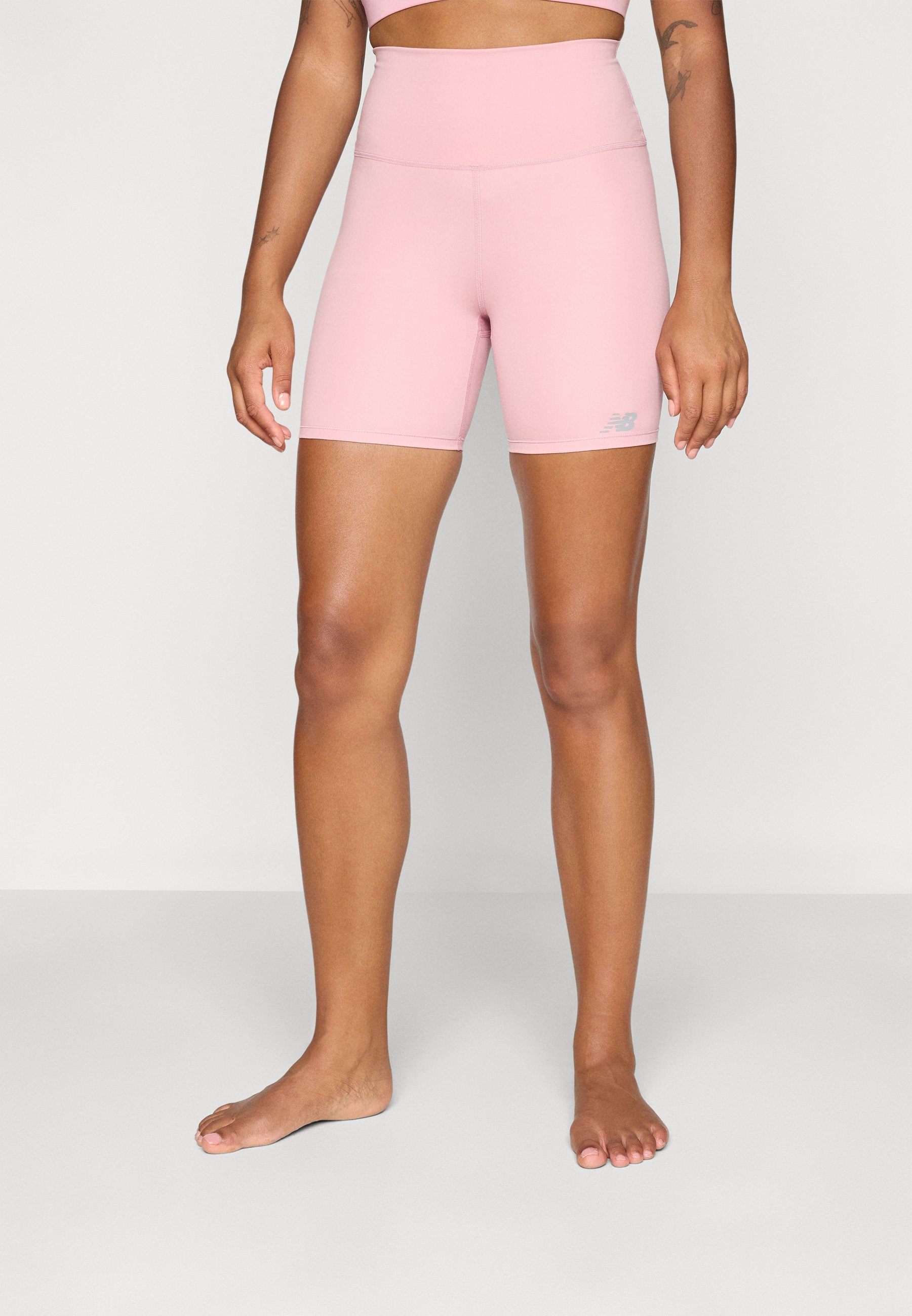 New Balance HARMONY HIGH RISE SHORT - Leggings - roze taffy