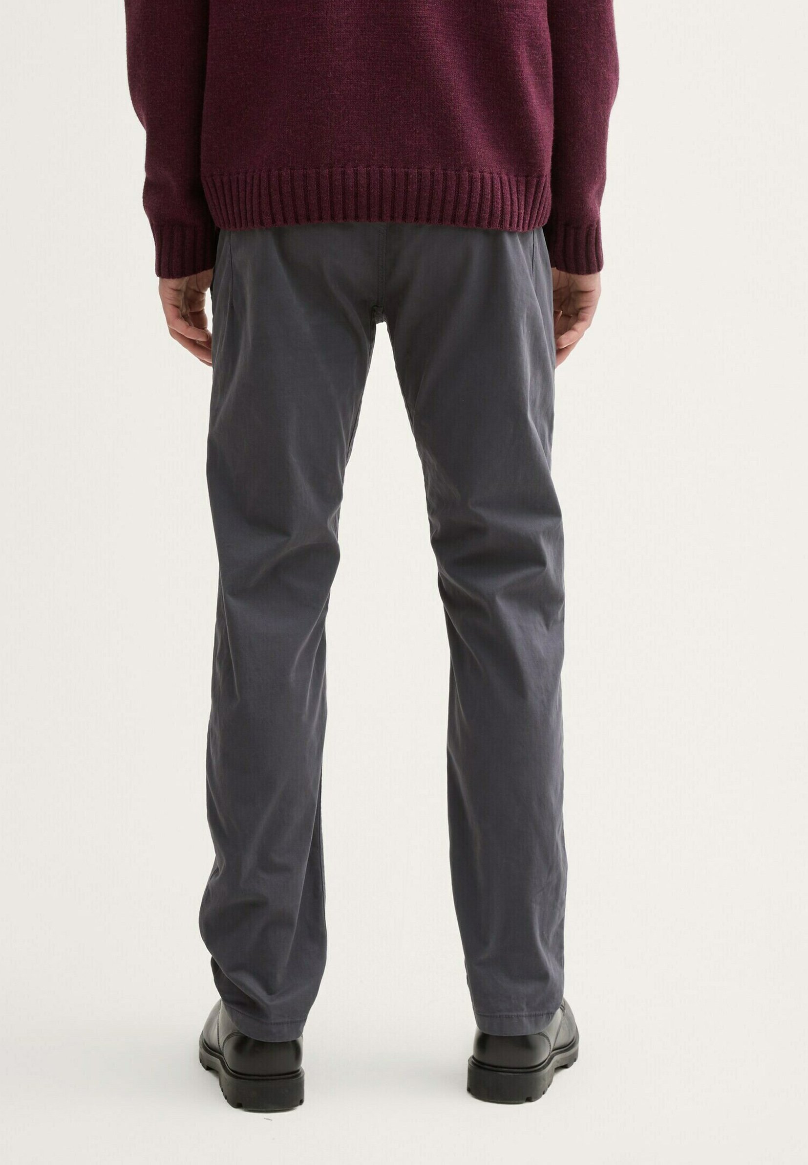 TOM TAILOR TAPERED - Calças Chino - cinza asfalto