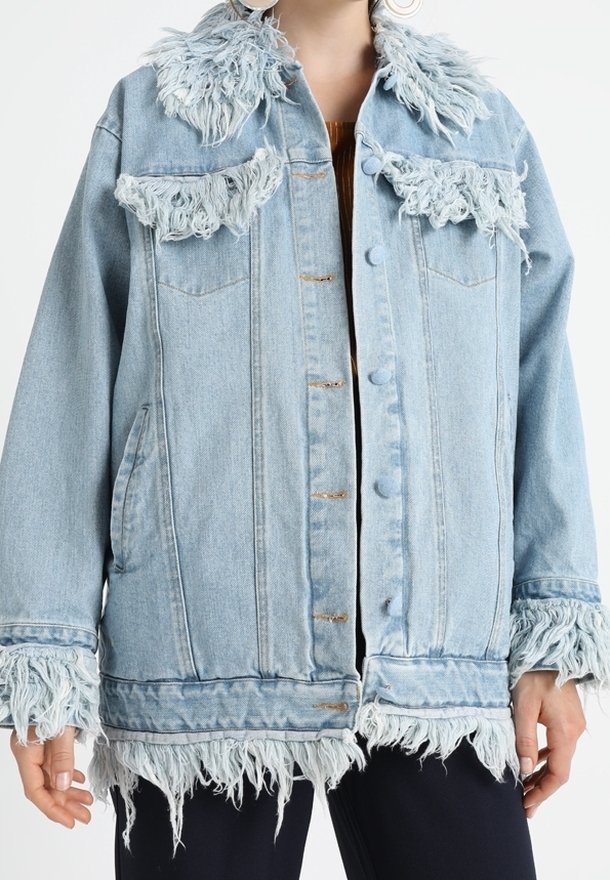 Ksenia Schnaider Dongerijakke - ødelagt denim