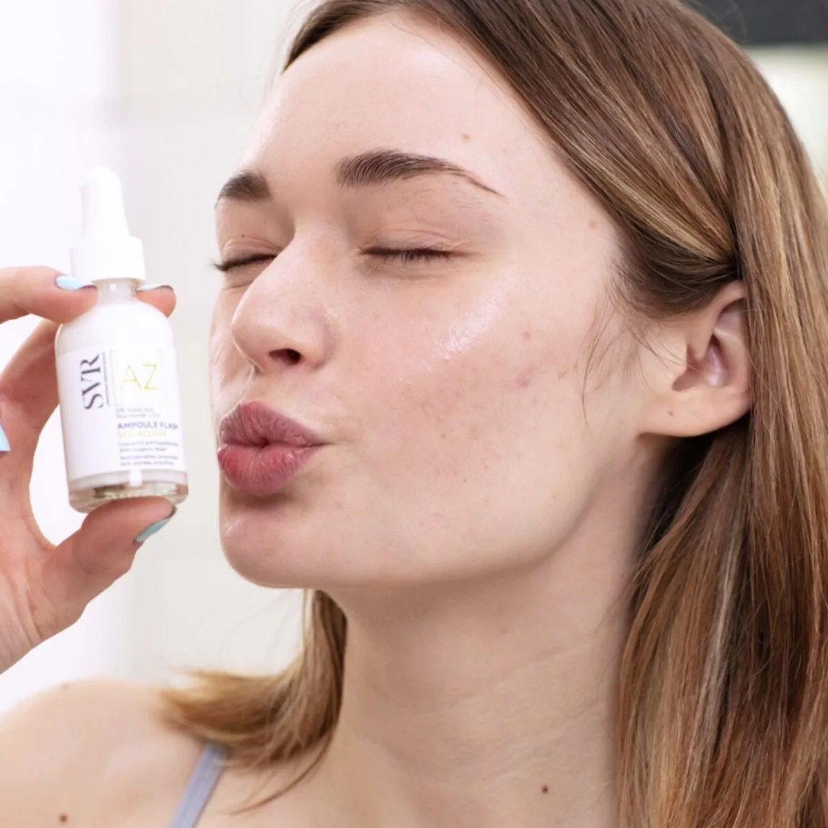 SVR Sebiaclear Ampoule Flash