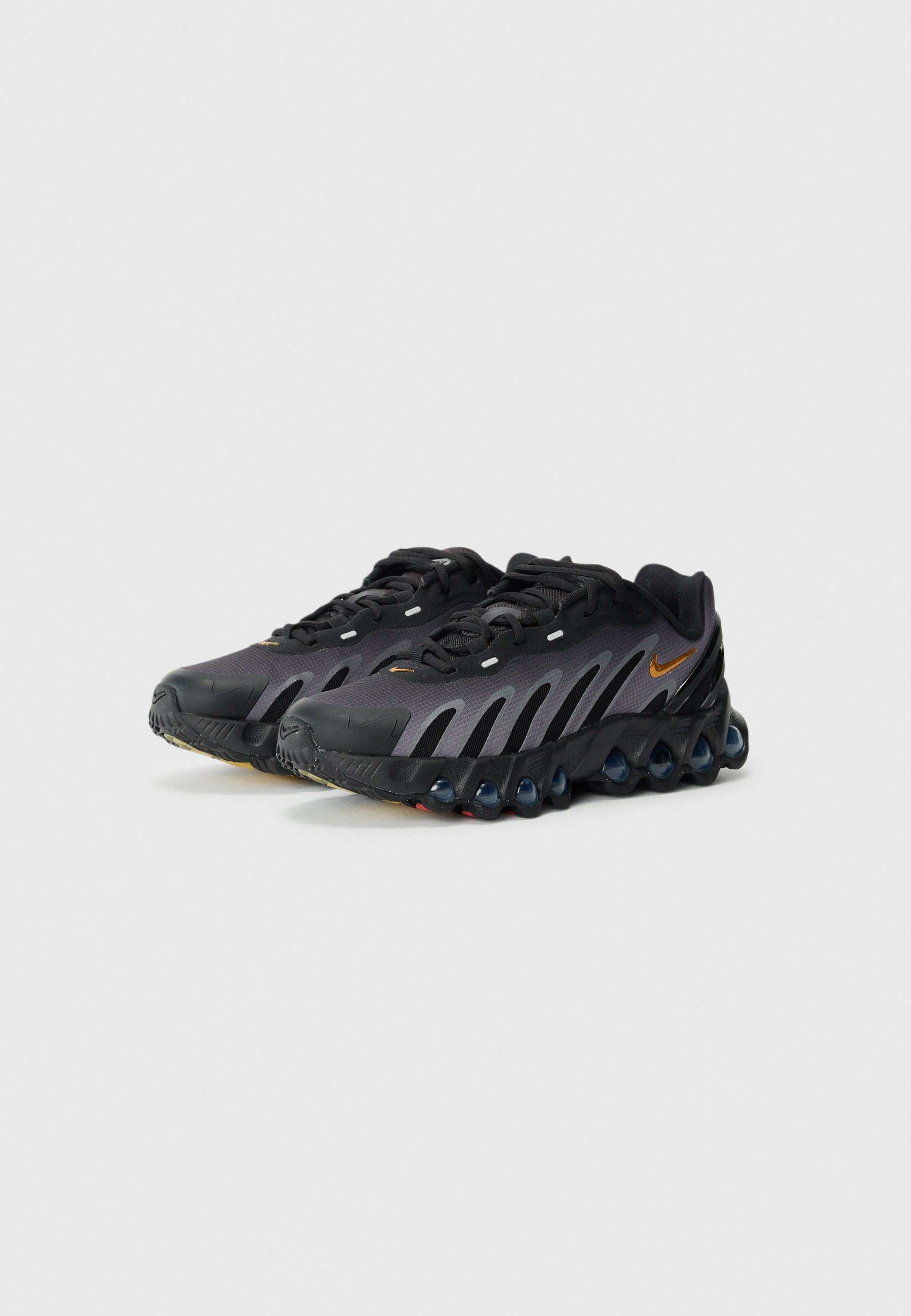 Nike Sportswear AIR MAX DN8 UNISEXE - Baskets - noir/gris froid cadran solaire/gris loup-blanc/argenté