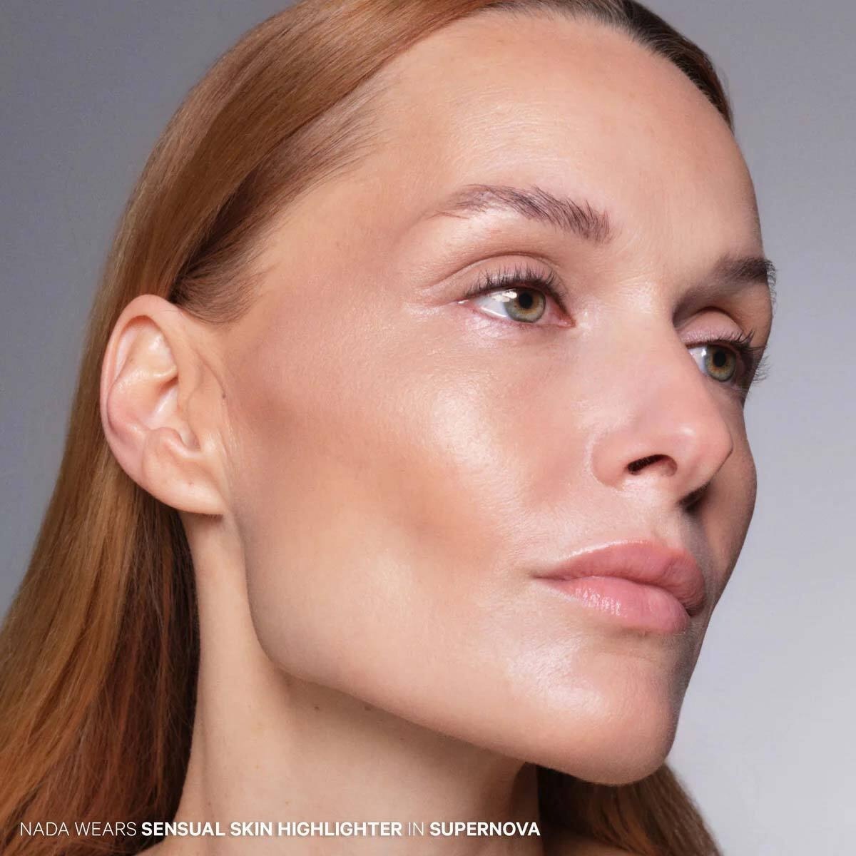 Kevyn Aucoin Highlighter Sensual Skin Highlighter - Supernova - 4 g
