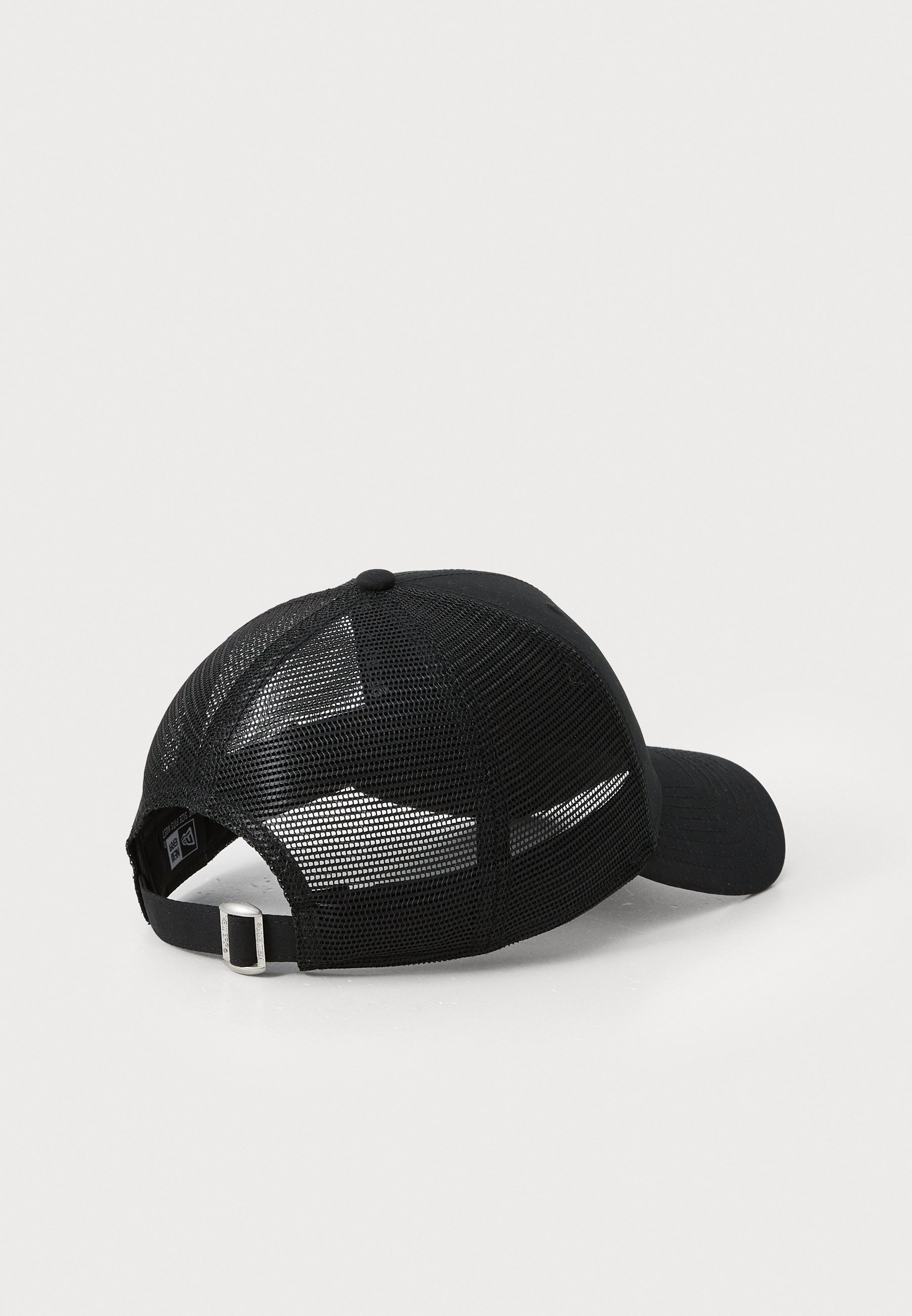 Bonés New Era