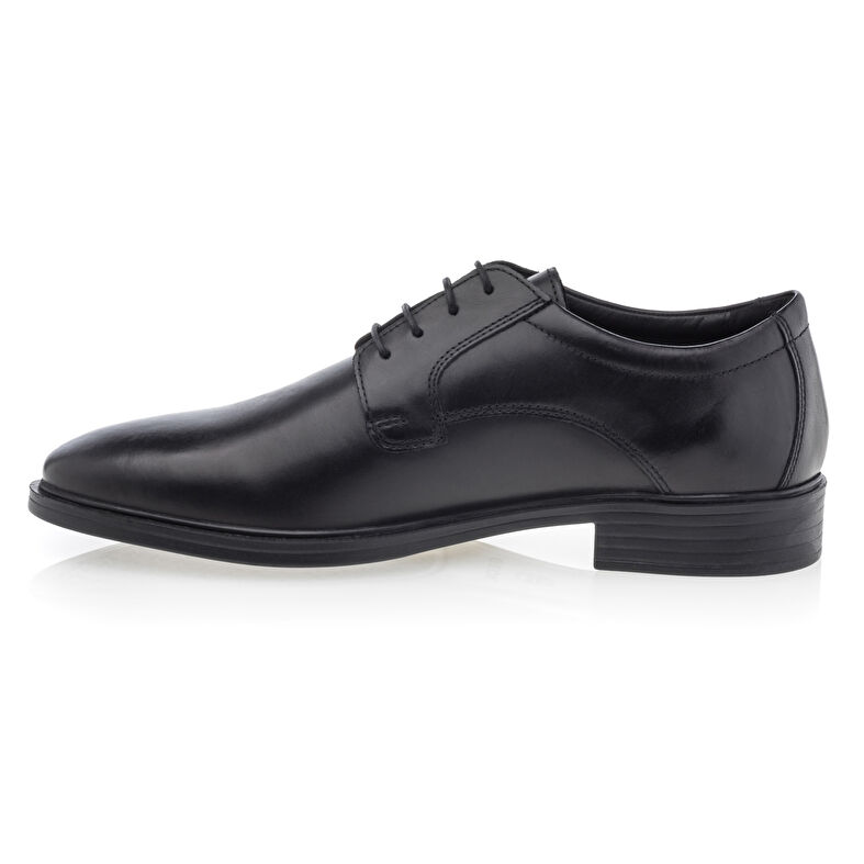 Zwarte nette herenschoenen