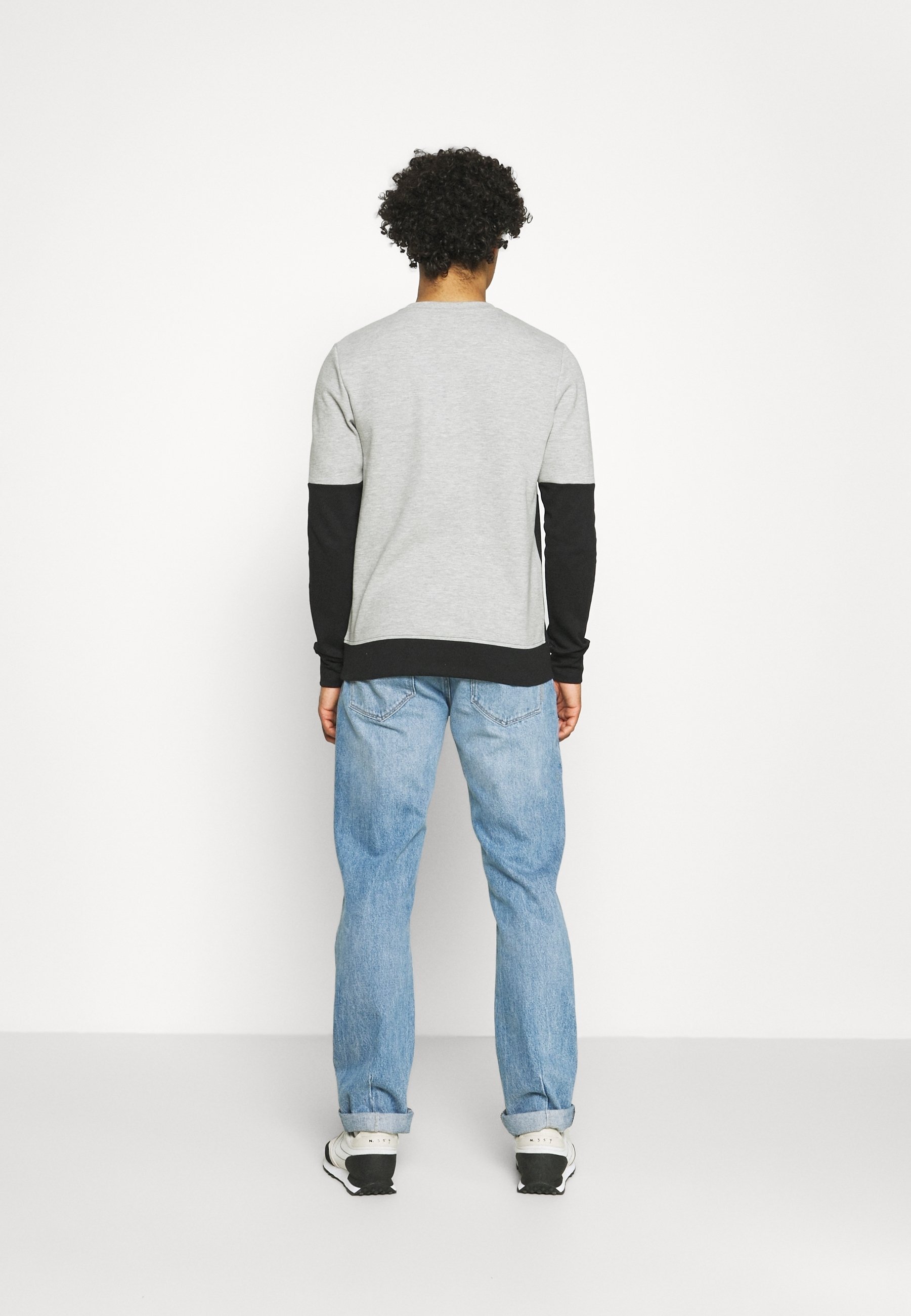 Jack & Jones top met lange mouwen - gemêleerd lichtgrijs