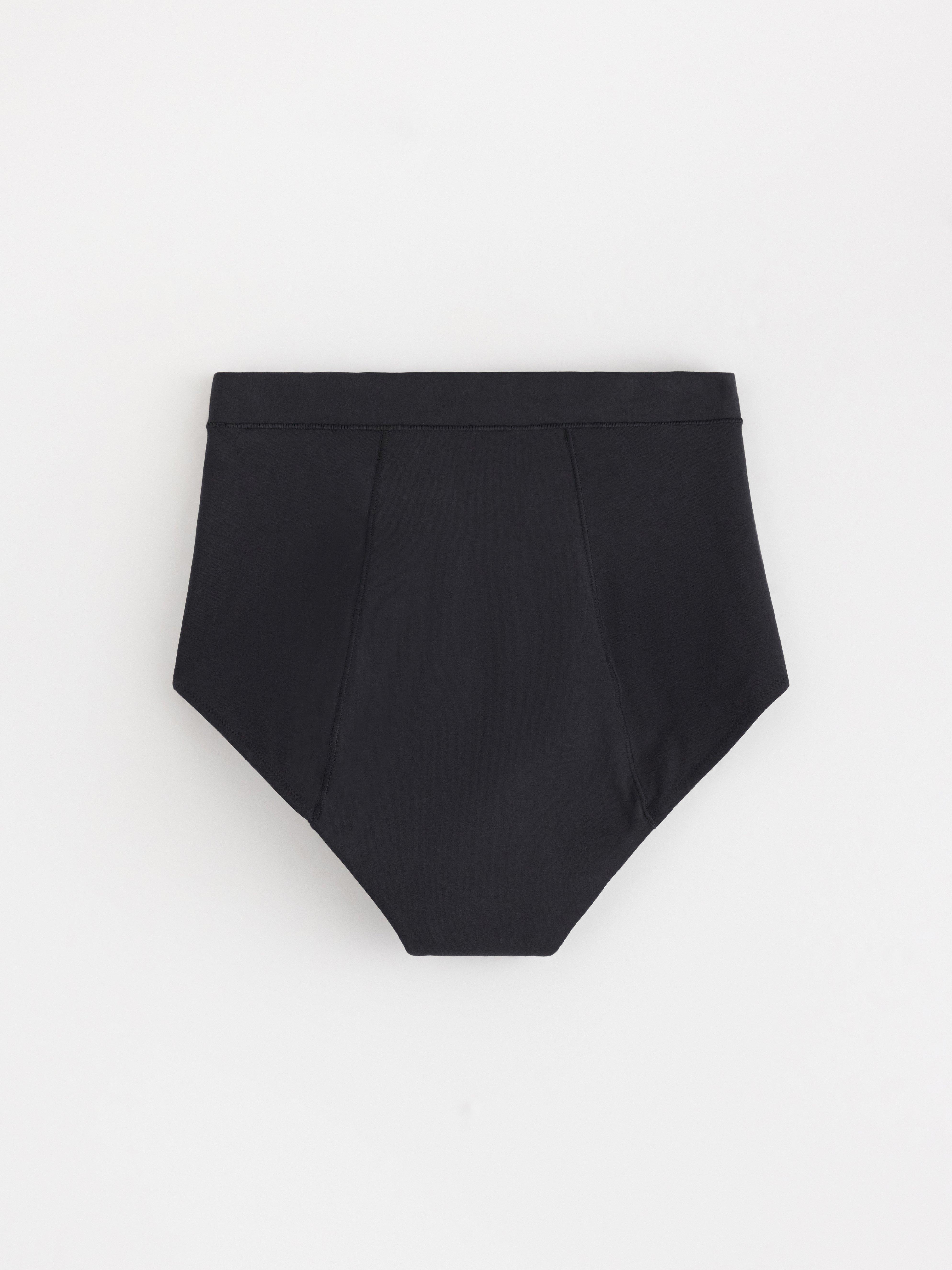 Menstrosa med super absorption – hög midja – Female Engineering Black