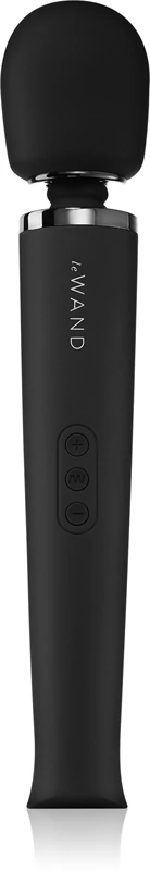 le Wand oplaadbare massager met vibrerende massagekop en vibrator